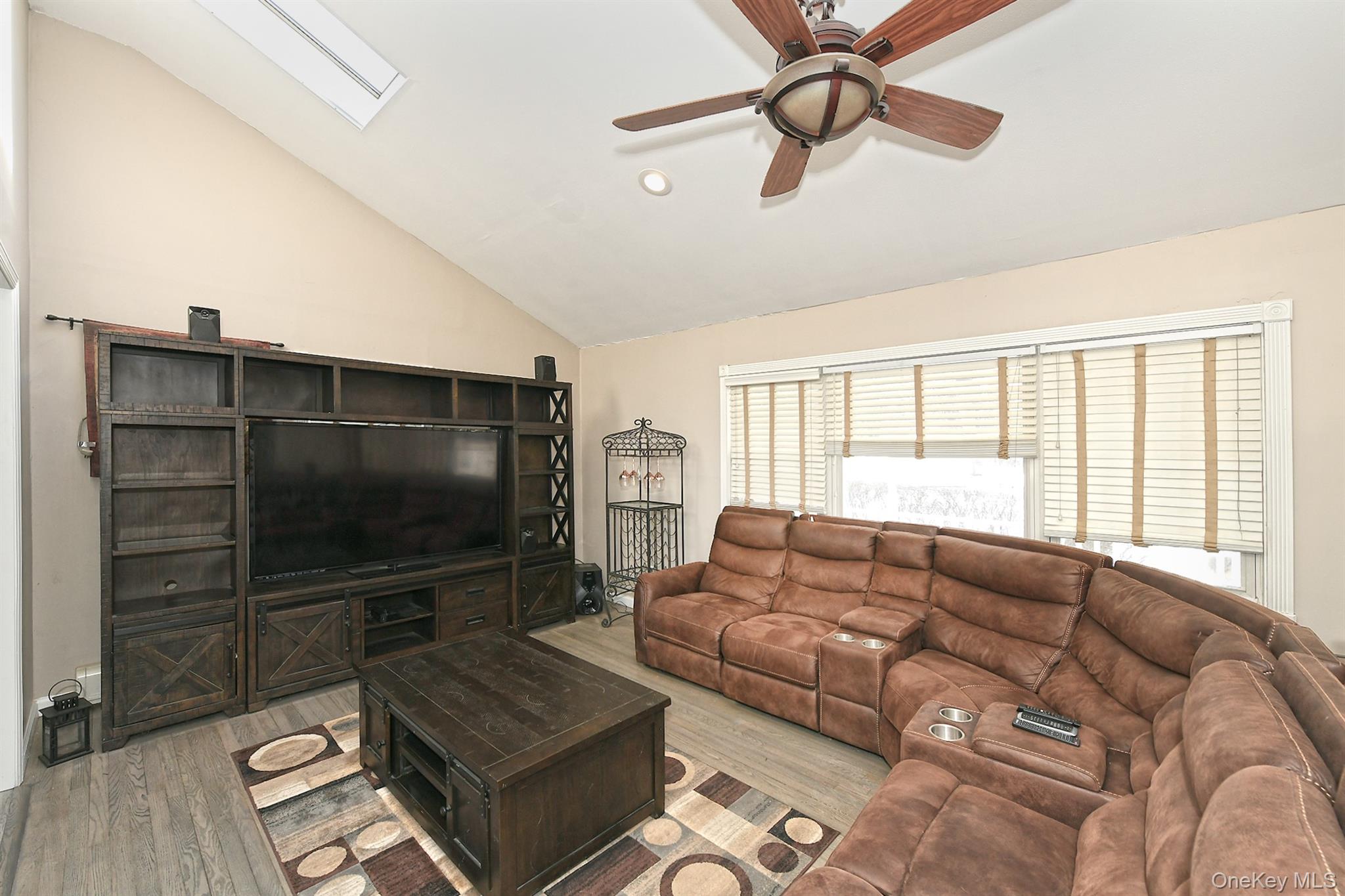 #7 photo, 7 Gerber Street, 东长岛 Dix小山 Dix Hills , NY 11746