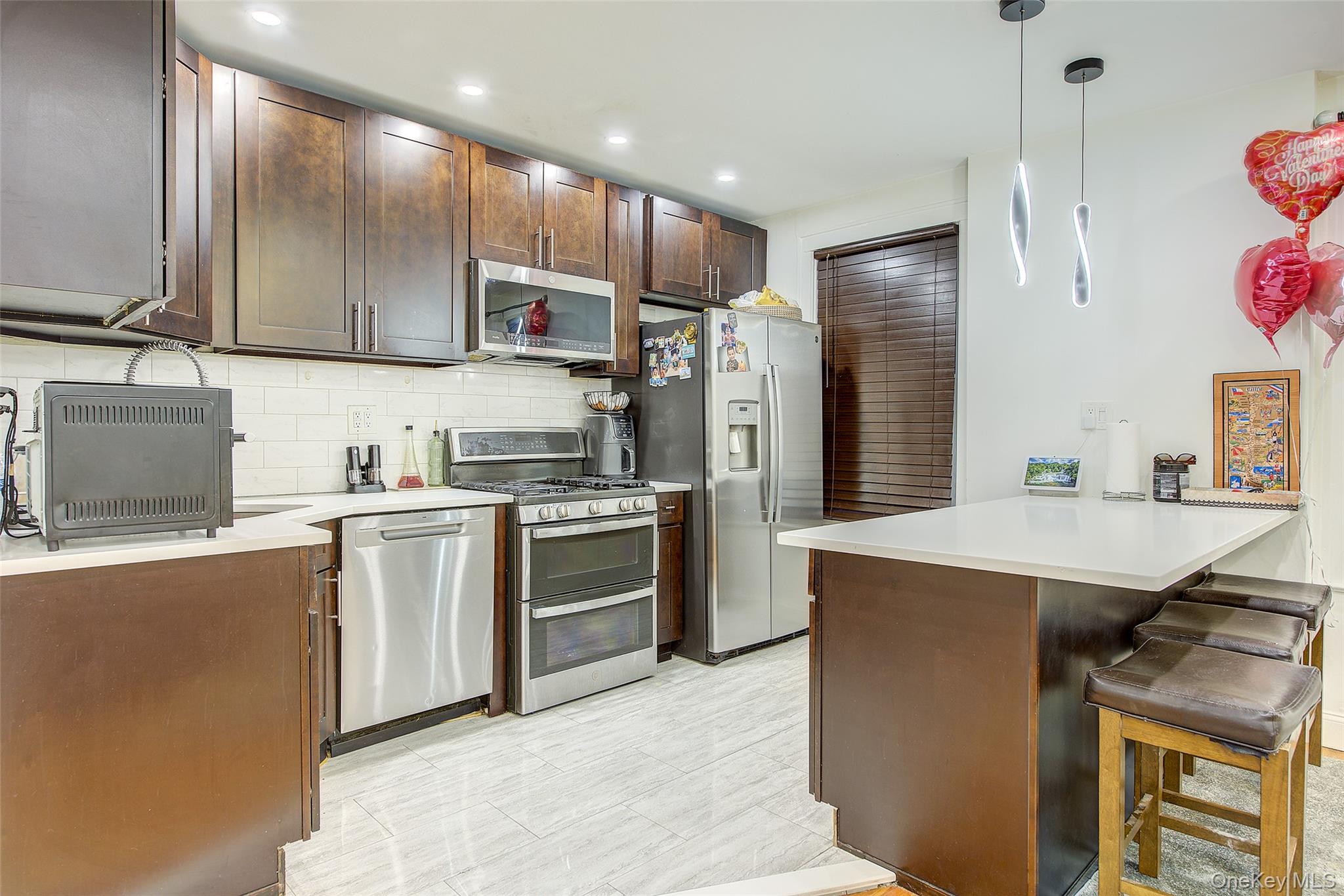 #10 photo, 6963 74th Street, 뉴욕퀸즈 Middle Village , NY 11379