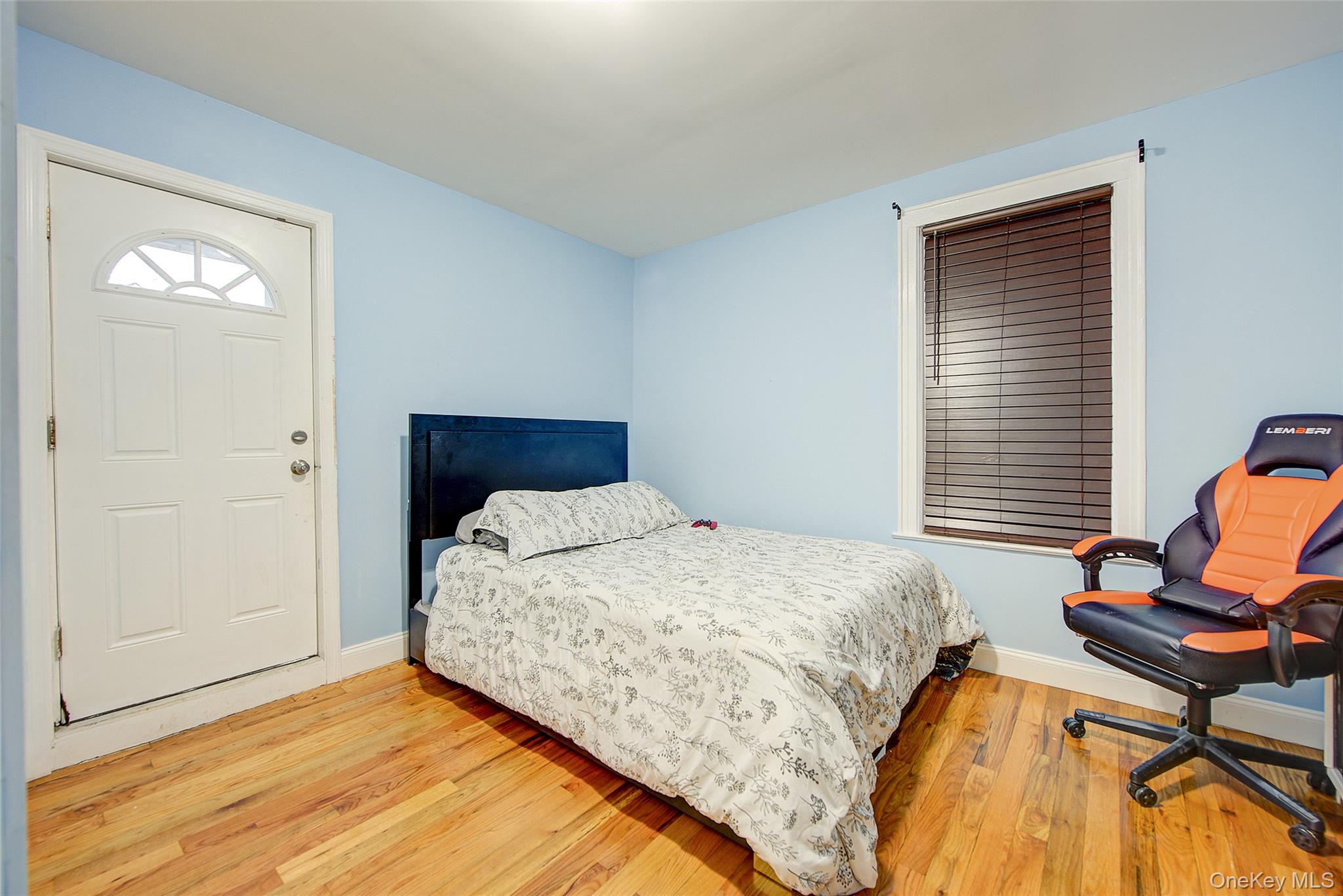 #17 photo, 6963 74th Street, 뉴욕퀸즈 Middle Village , NY 11379