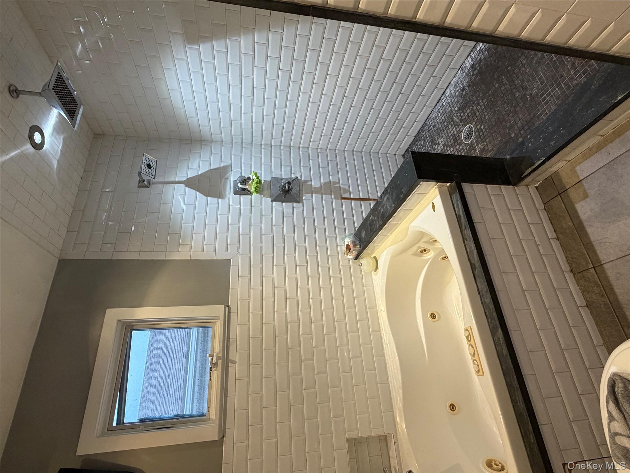 #20 photo, 15936 88th Street, كوينز Howard Beach , NY 11414