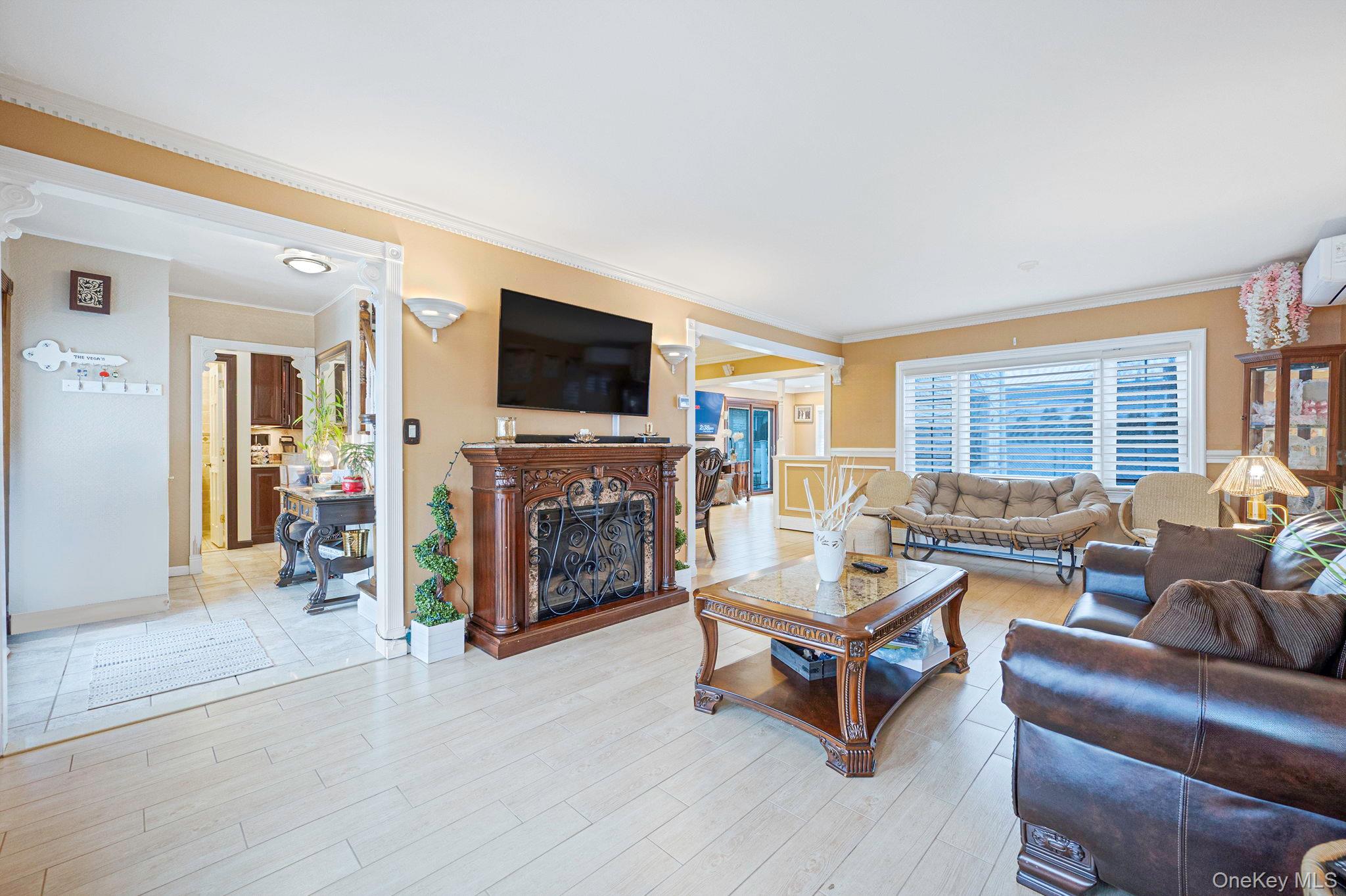 #5 photo, 481 May Lane, East Meadow , NY 11554