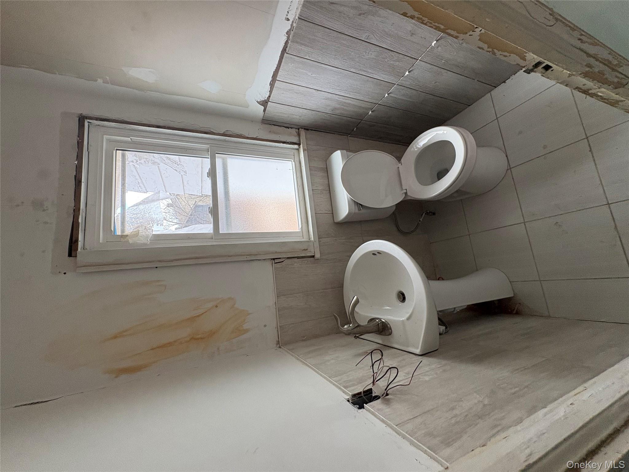 #14 photo, 25 Woodcliff Avenue, Poughkeepsie , NY 12603