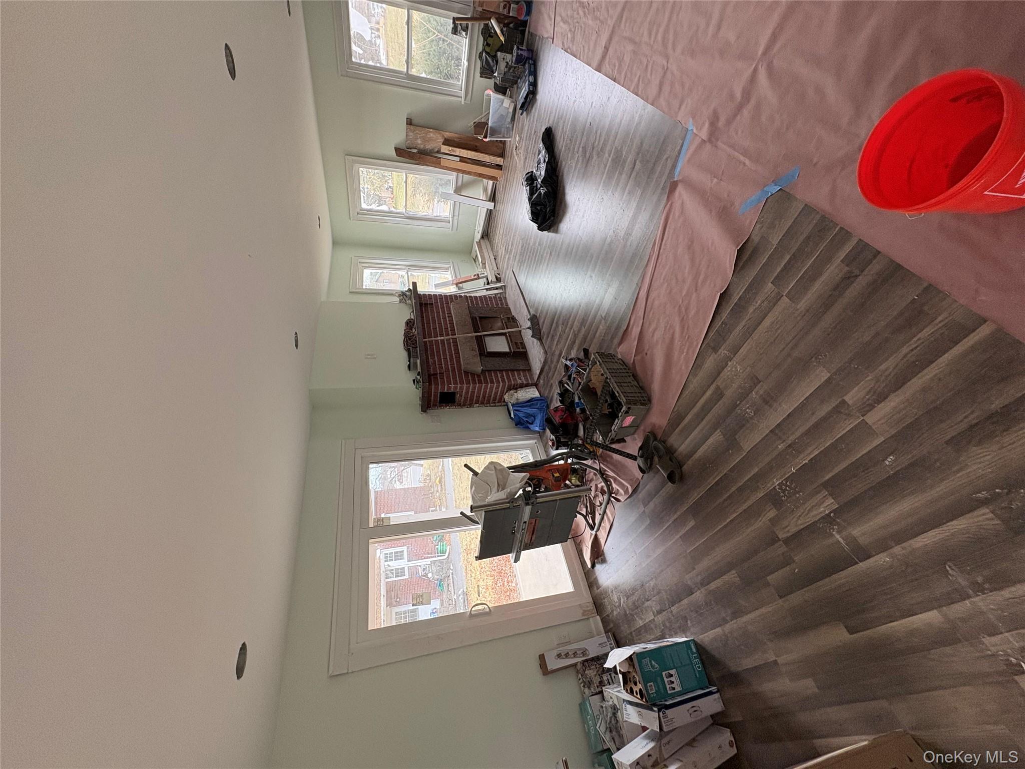 #5 photo, 25 Woodcliff Avenue, Poughkeepsie , NY 12603