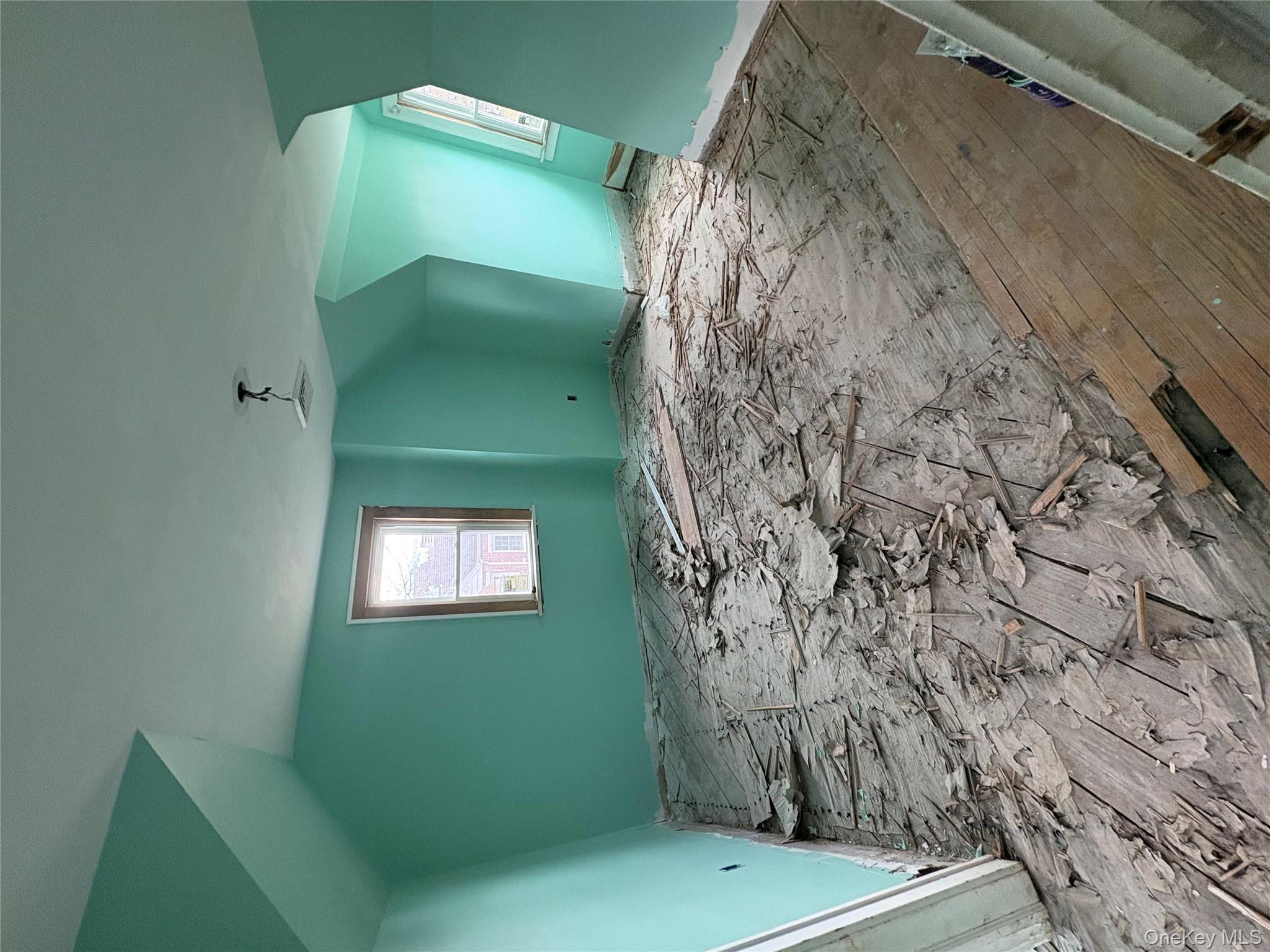 #7 photo, 25 Woodcliff Avenue, Poughkeepsie , NY 12603