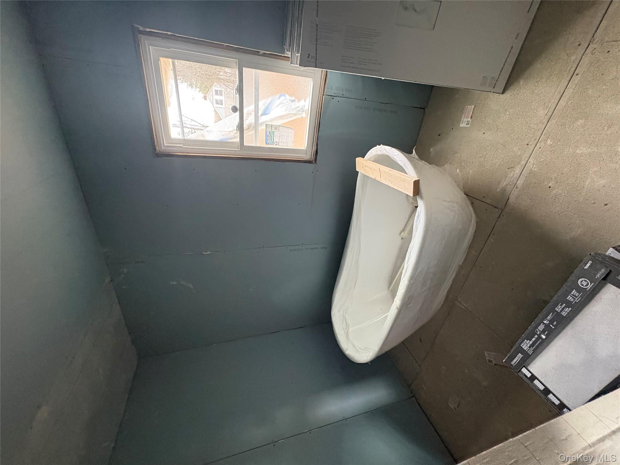 #8 photo, 25 Woodcliff Avenue, Poughkeepsie , NY 12603