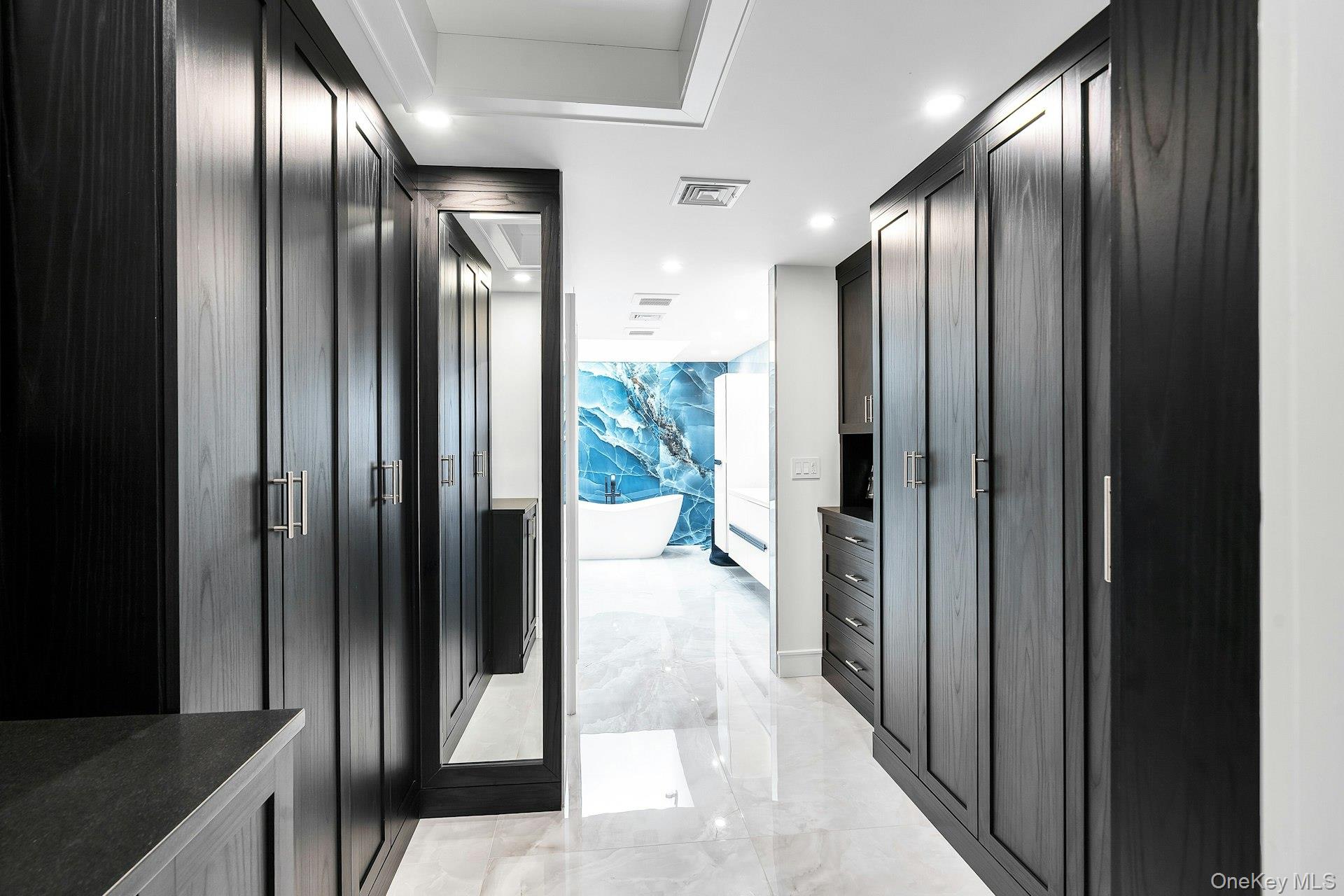 #18 photo, 304 Aerie Court, नासाउ काउंटी Manhasset , NY 11030