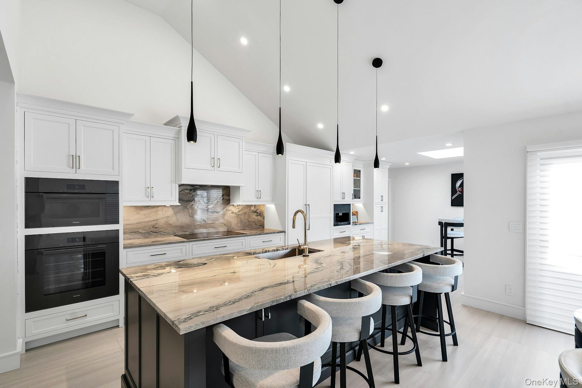 #9 photo, 304 Aerie Court, नासाउ काउंटी Manhasset , NY 11030