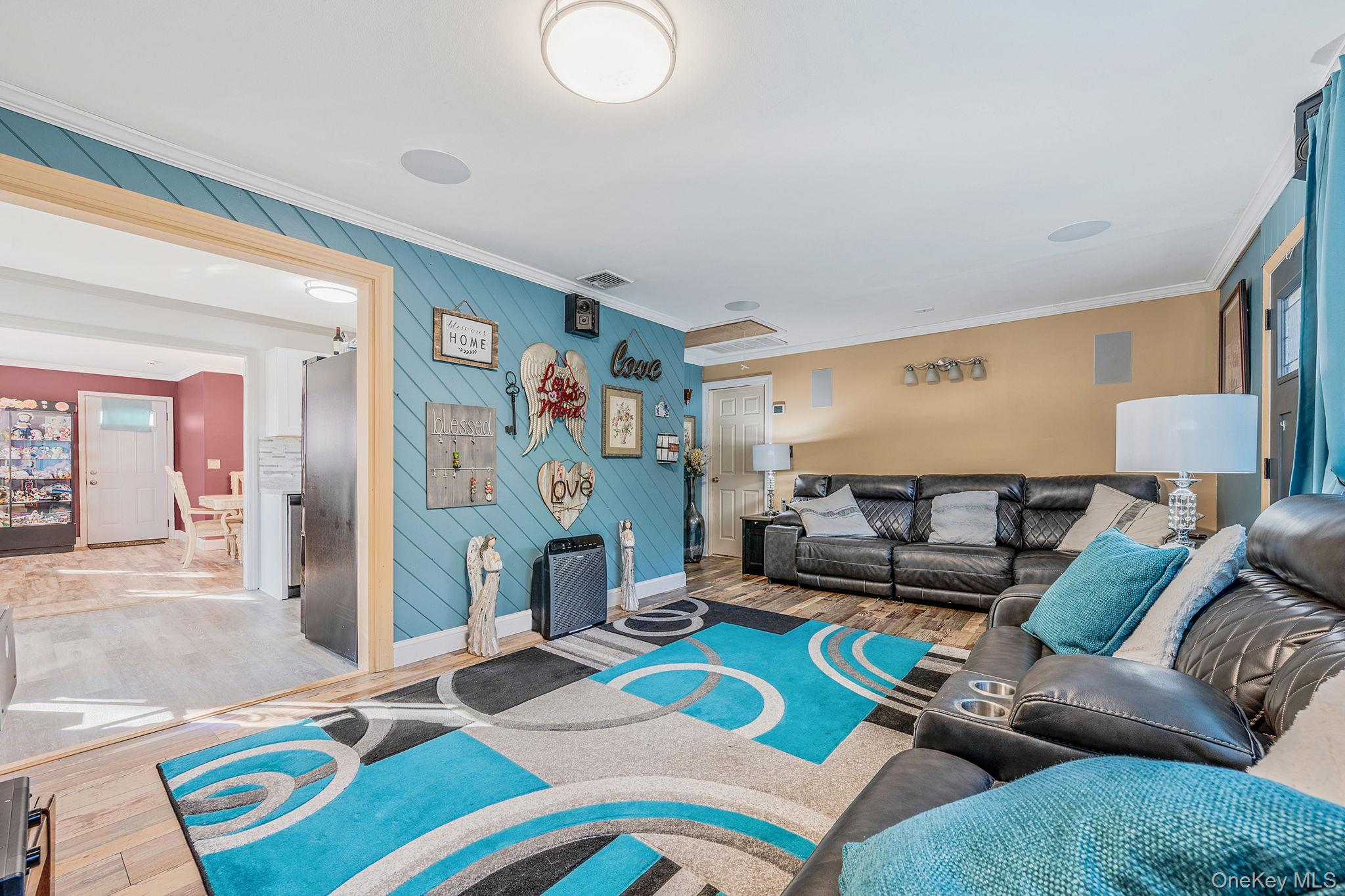 #6 photo, 32 Pine Tree Drive, सफ़ोक काउंटी Shirley , NY 11967