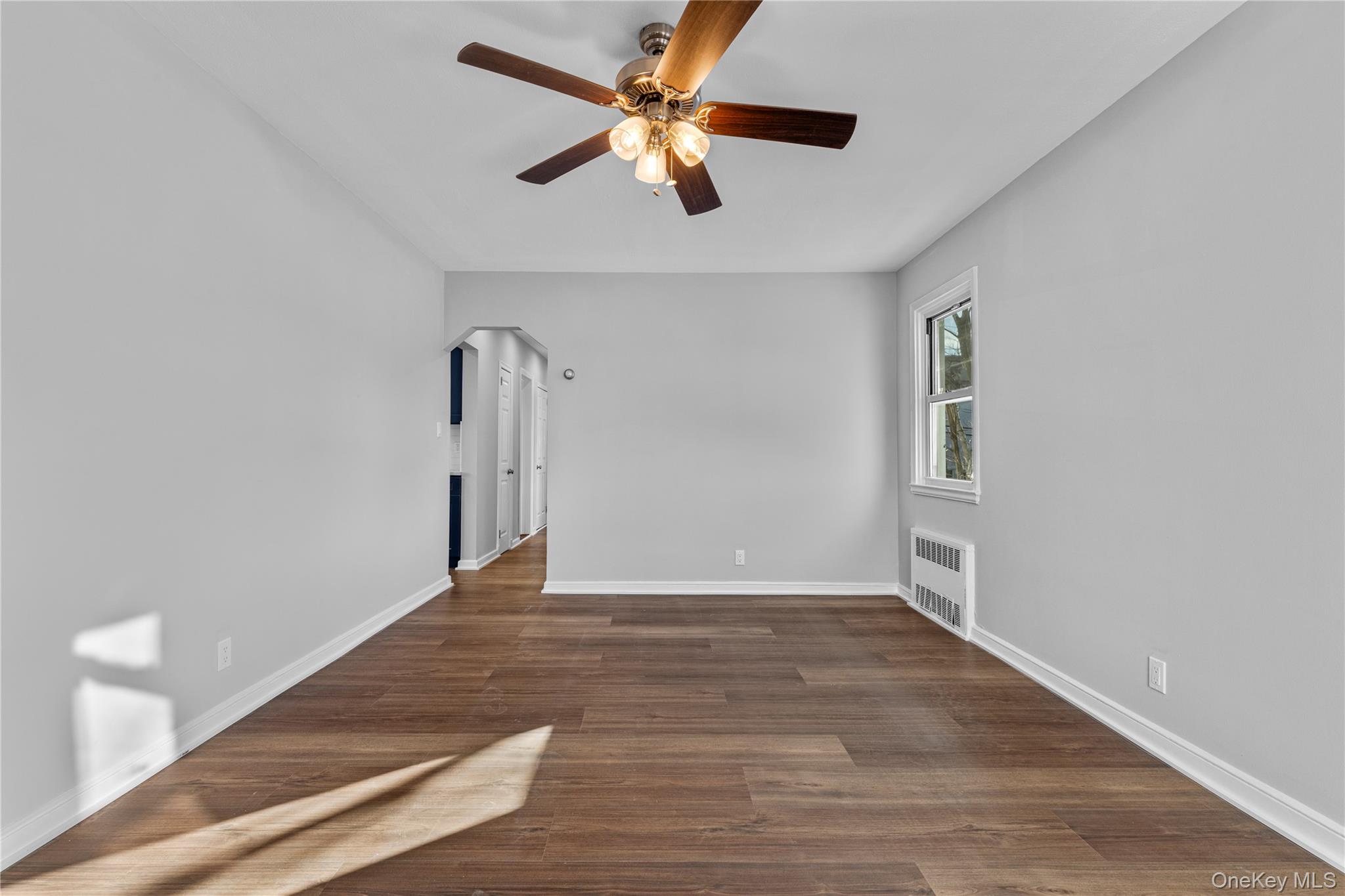 #11 photo, 840 E Broadway, Нассау ‖ Long Beach , NY 11561