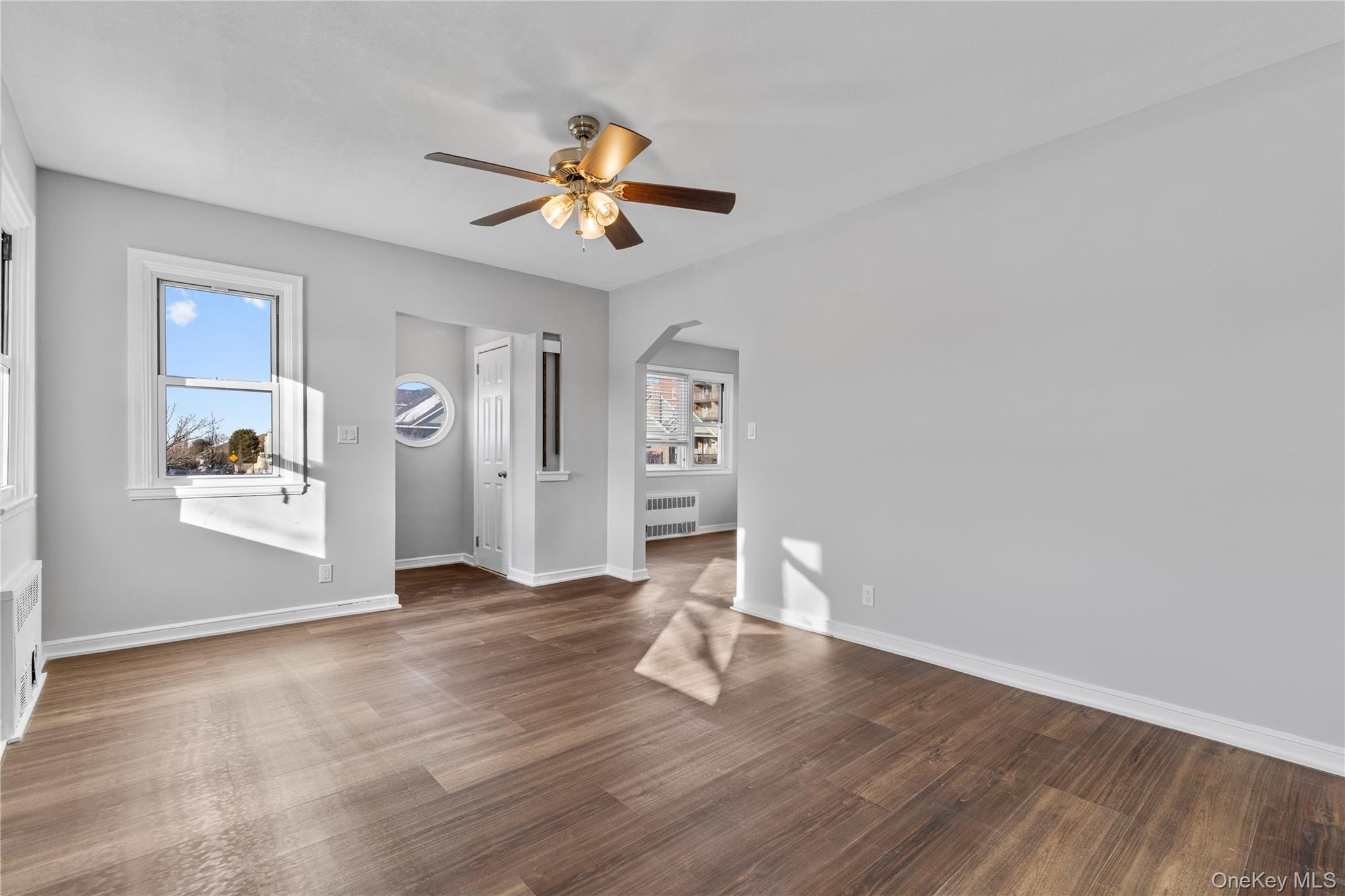 #12 photo, 840 E Broadway, Нассау ‖ Long Beach , NY 11561