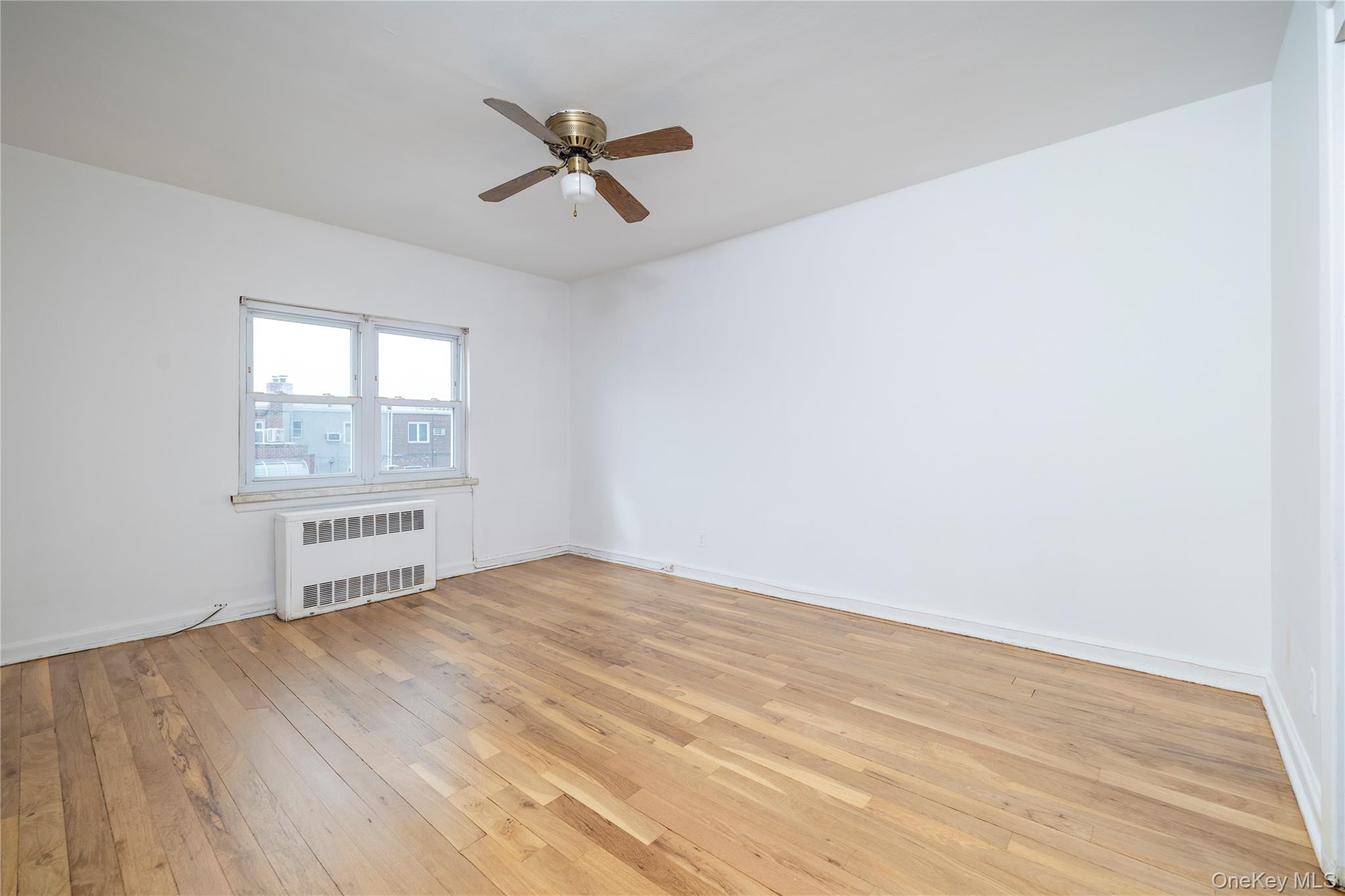 #10 photo, 6316 77th Street, Куинс ‖ Middle Village , NY 11379