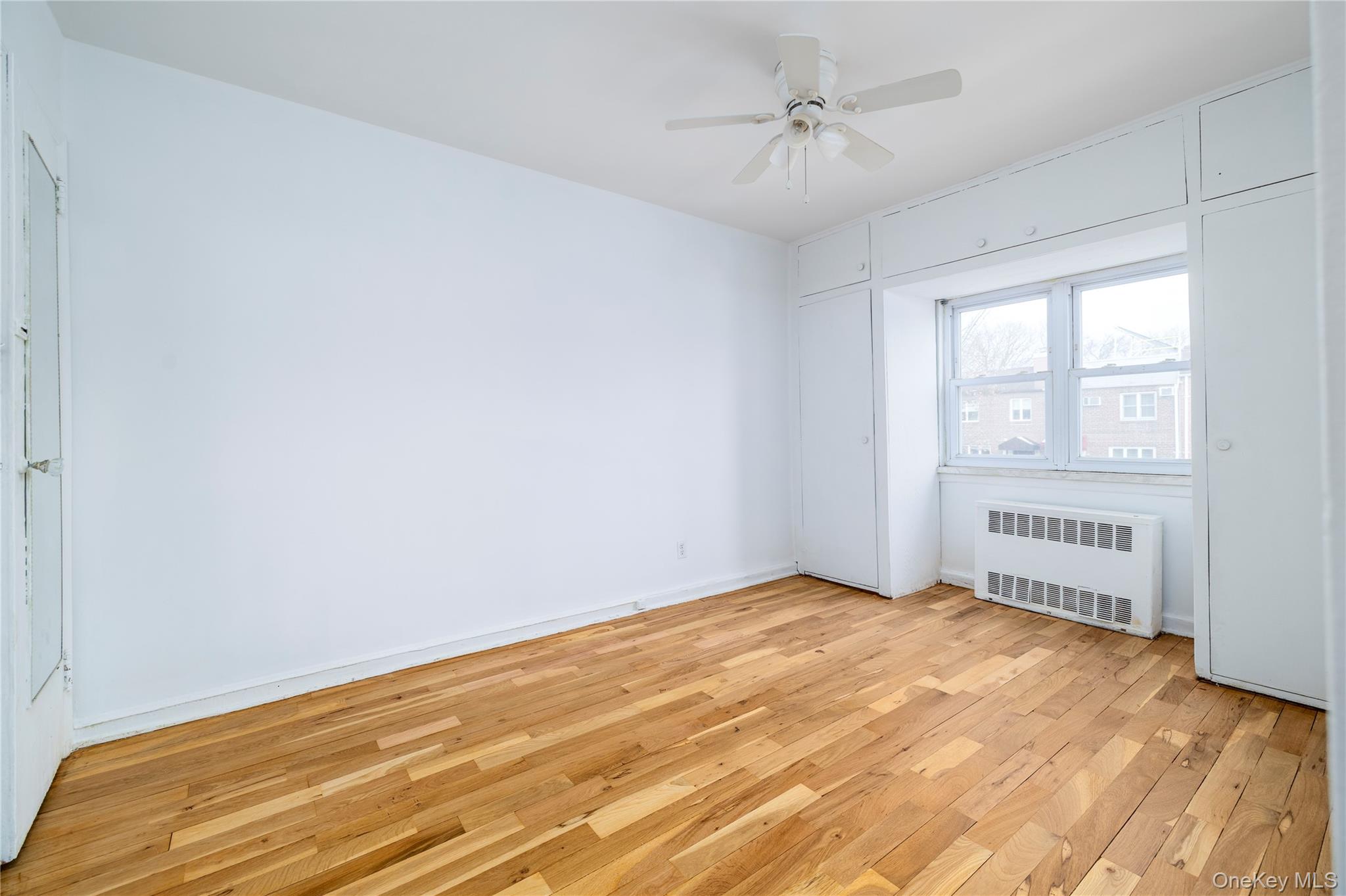 #12 photo, 6316 77th Street, Куинс ‖ Middle Village , NY 11379