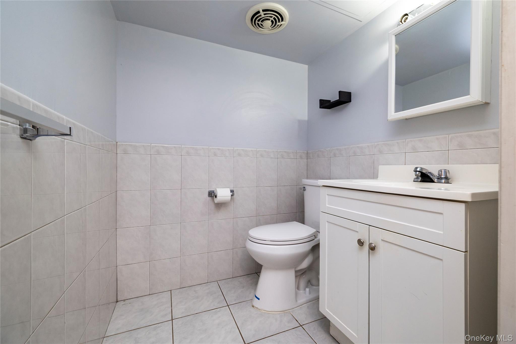 #17 photo, 6316 77th Street, Куинс ‖ Middle Village , NY 11379