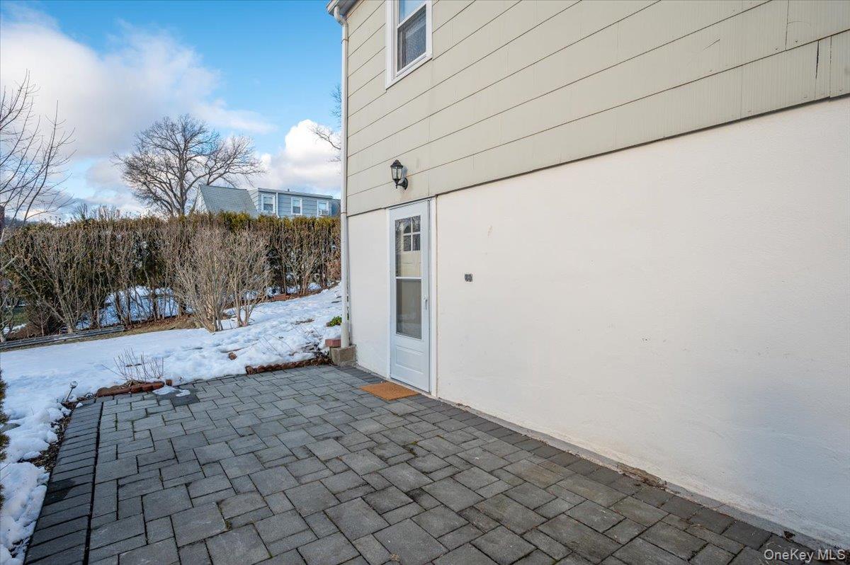 #20 photo, 179 Serrano Avenue, 纽约州 Hawthorne , NY 10532