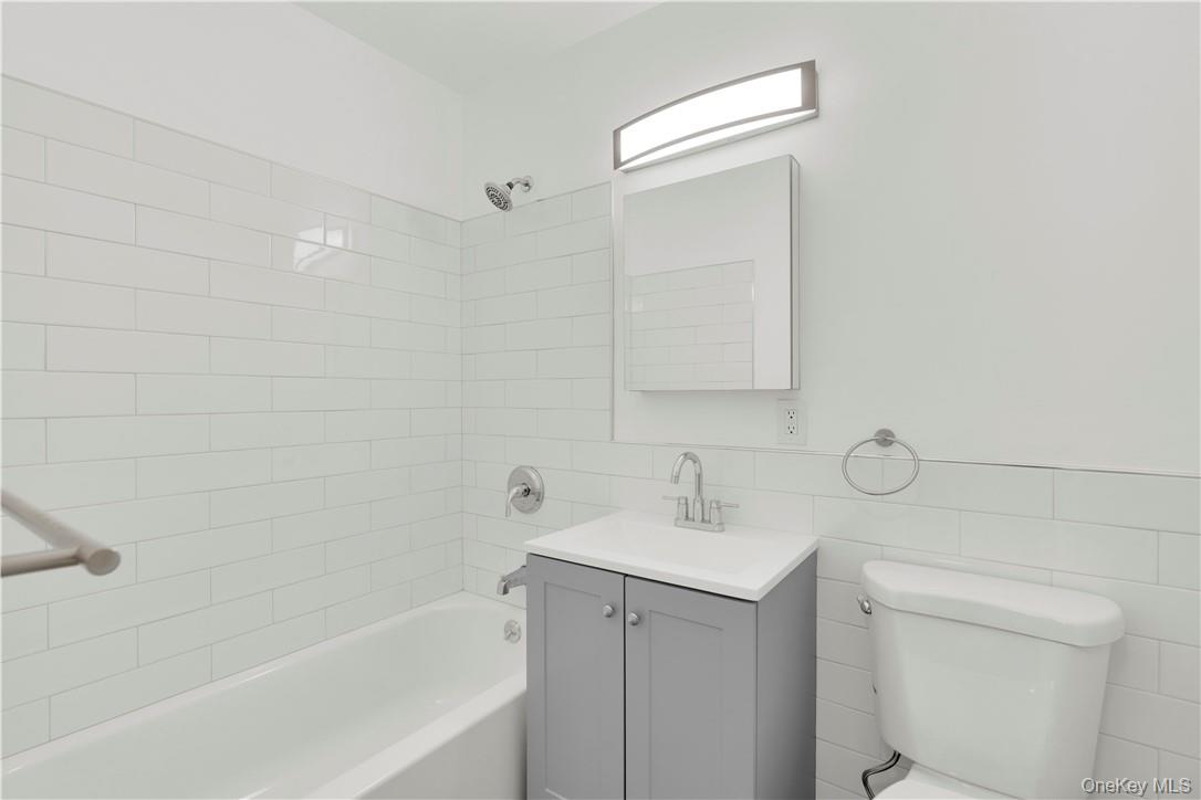 #14 photo, 700 Scarsdale Avenue, Scarsdale , NY 10583