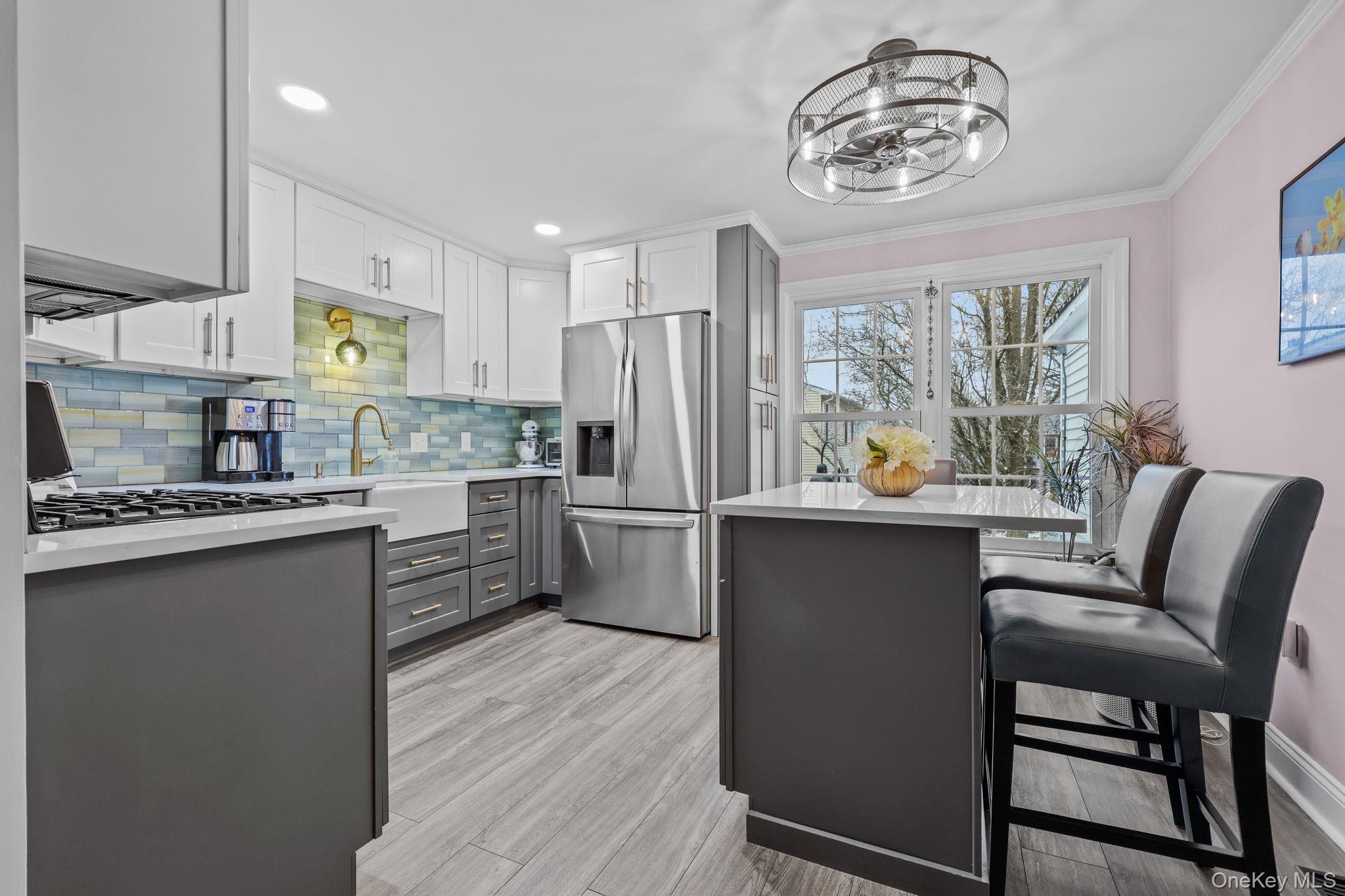 #6 photo, 14 Washington Mews, Port Chester , NY 10573