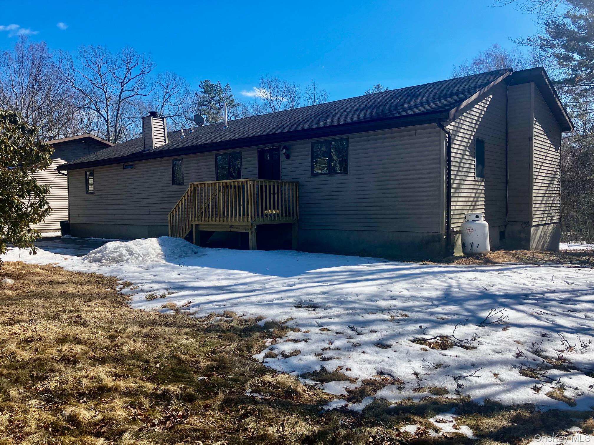 #1 photo, 87 W Peenpack Trail, Sparrowbush , NY 12780