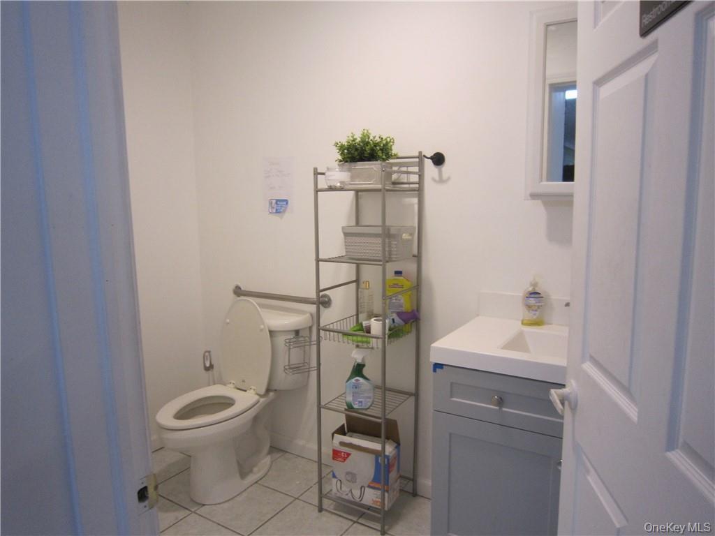 #19 photo, 11 Quassaick Avenue, 뉴욕주 New Windsor , NY 12553