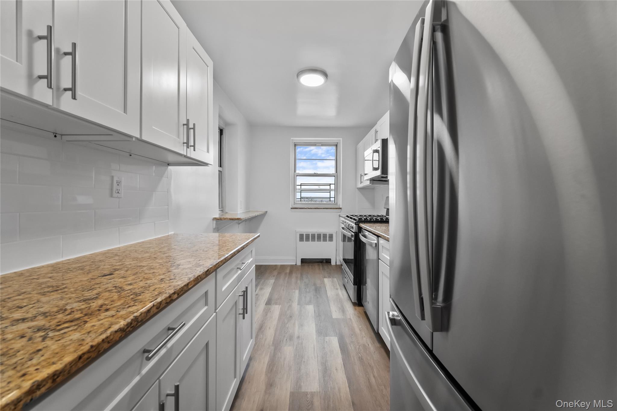 #11 photo, 730 Pelham Road, New Rochelle , NY 10805