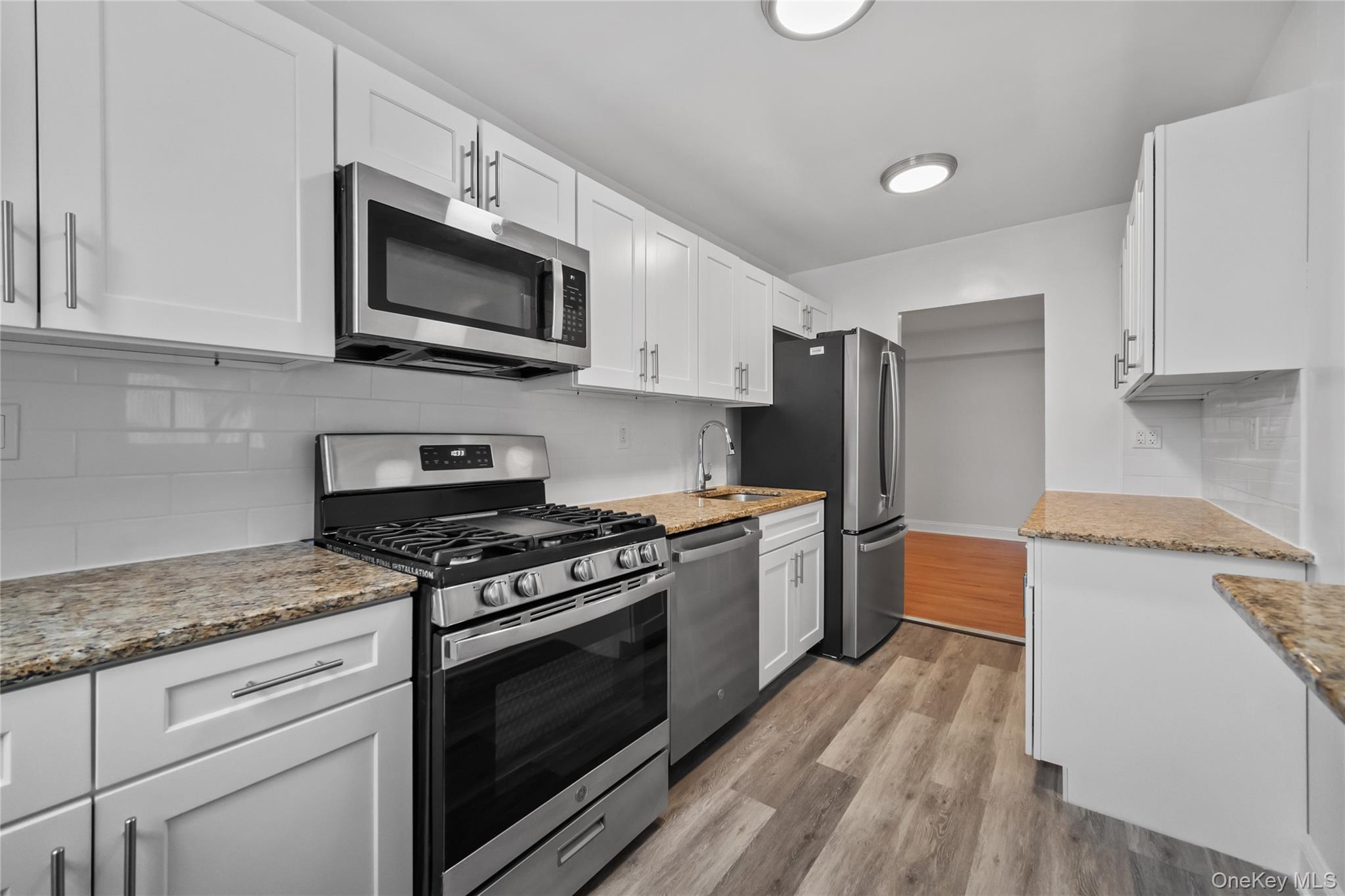 #13 photo, 730 Pelham Road, New Rochelle , NY 10805