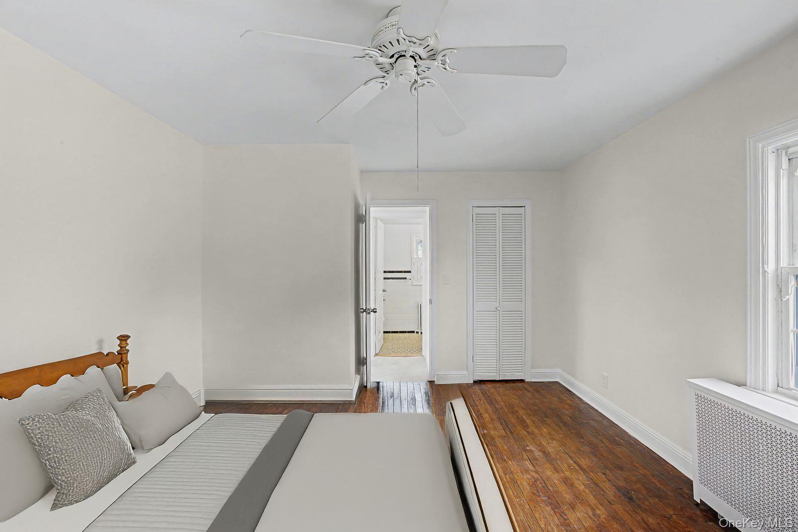 #18 photo, 91 Ireland Place, Саффолк ‖ Amityville , NY 11701