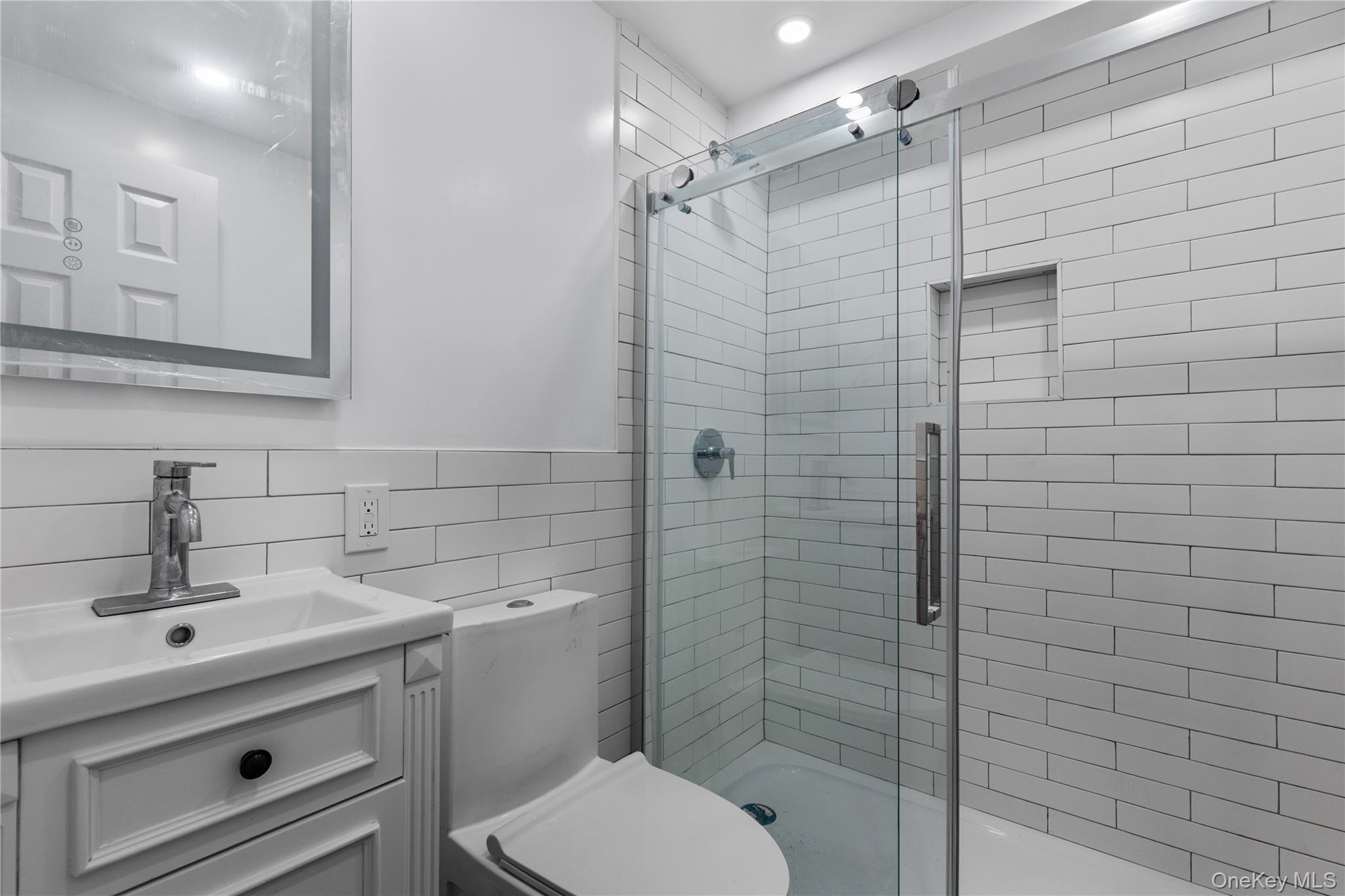 #19 photo, 840 E Broadway, Нассау ‖ Long Beach , NY 11561