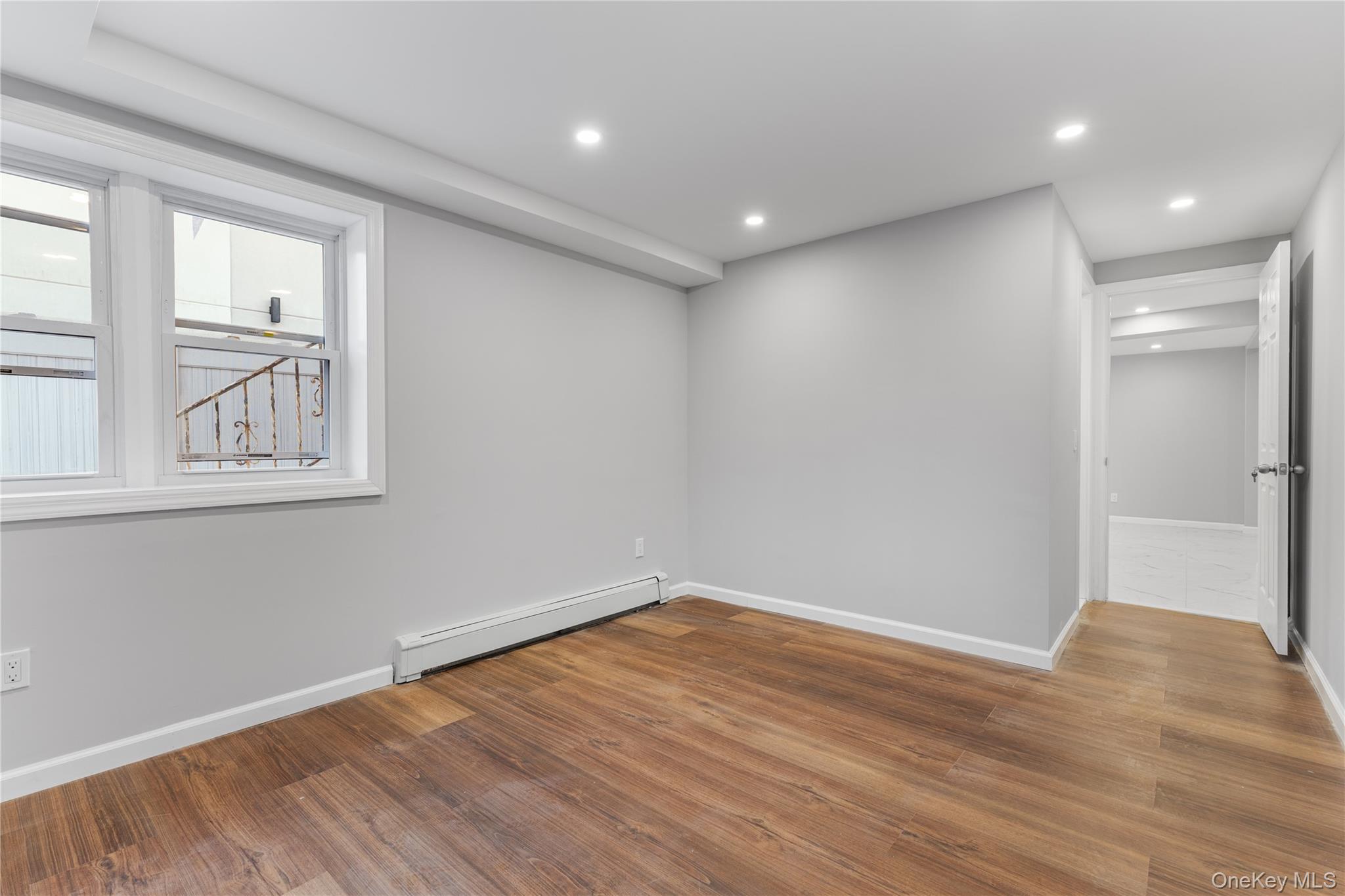 #9 photo, 840 E Broadway, Нассау ‖ Long Beach , NY 11561