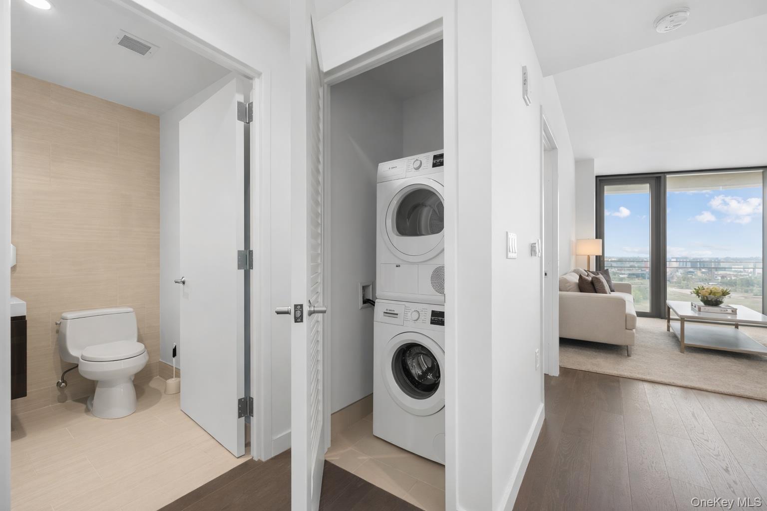 #12 photo, 131-05 40th Road, Flushing , NY 11354