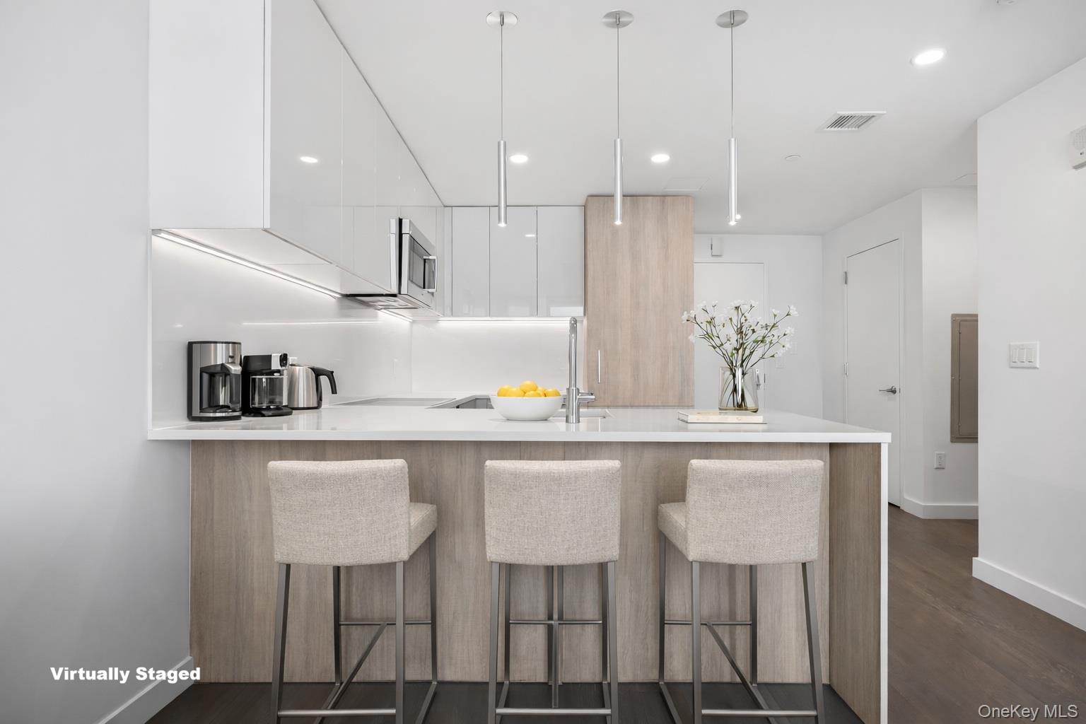 #7 photo, 131-05 40th Road, Flushing , NY 11354