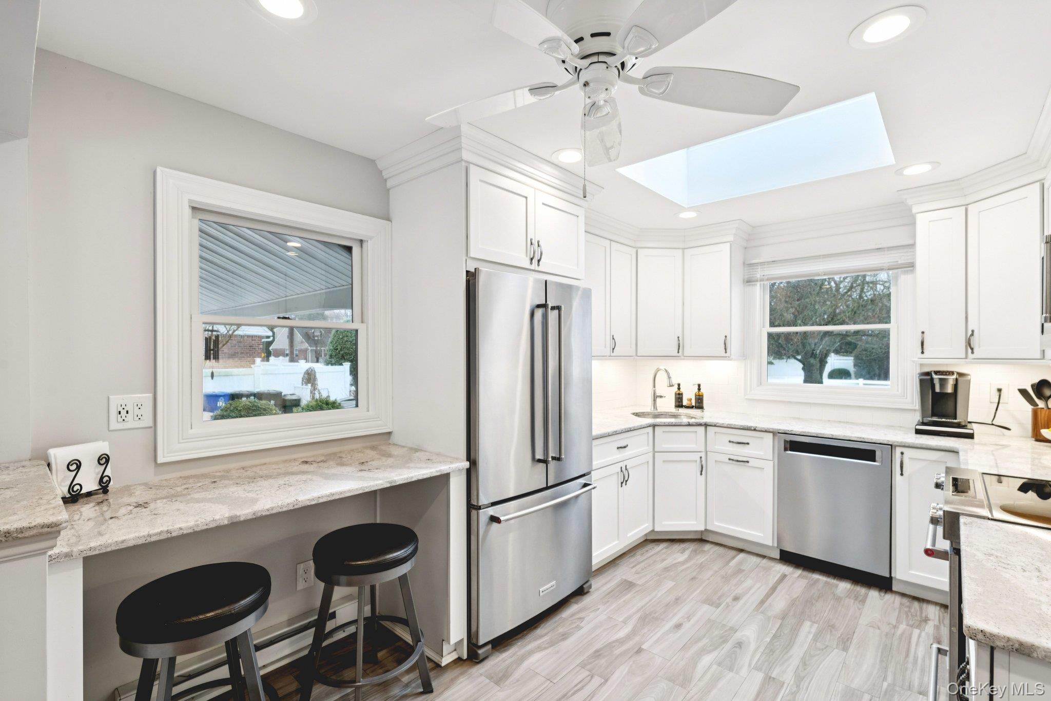 #20 photo, 17 Ellington Drive, سوفولك East Northport , NY 11731