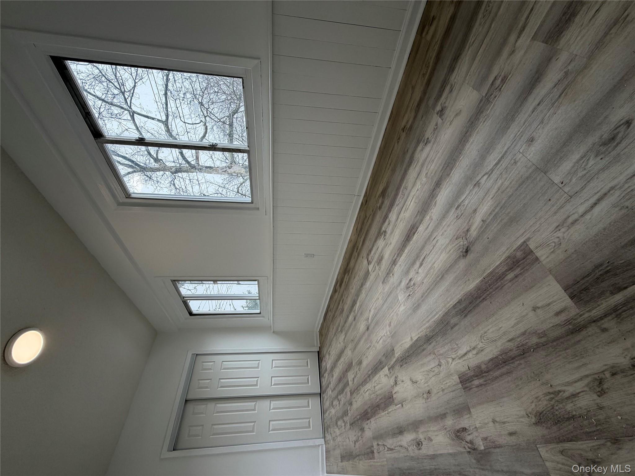 #6 photo, 12215 11th Avenue, Куинс ‖ College Point , NY 11356