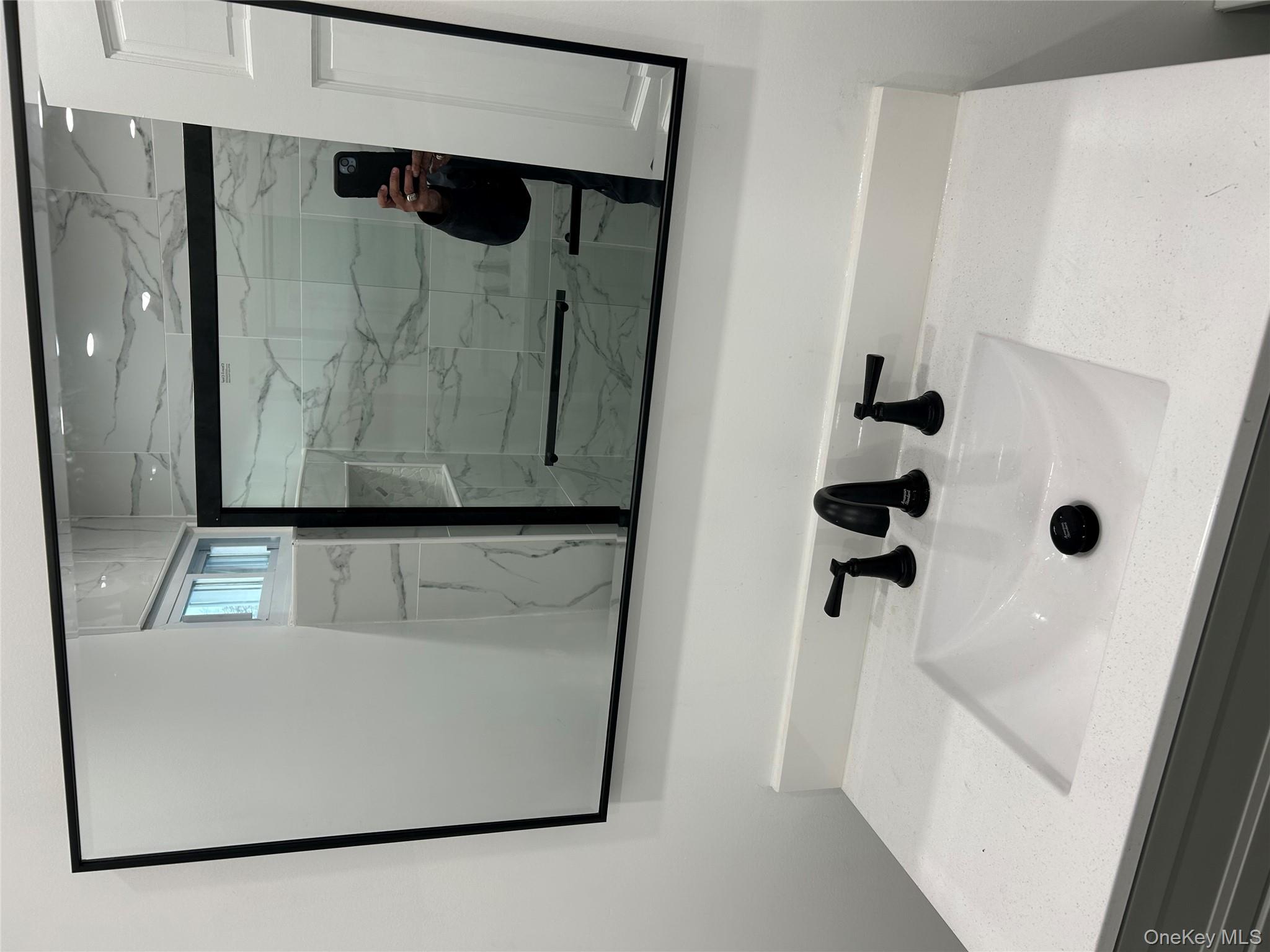 #8 photo, 14 Spooner Street, Floral Park , NY 11001