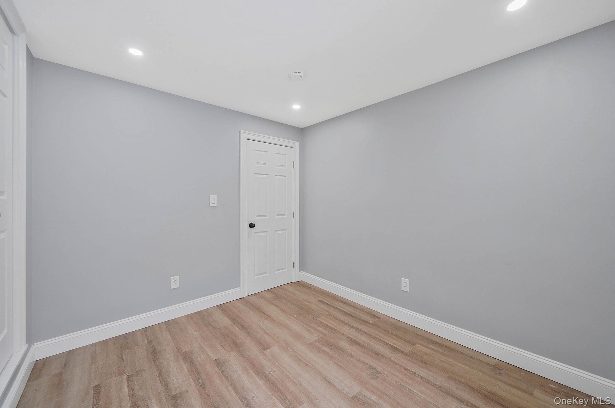 #12 photo, 78 Adirondack Drive, Саффолк ‖ Selden , NY 11784