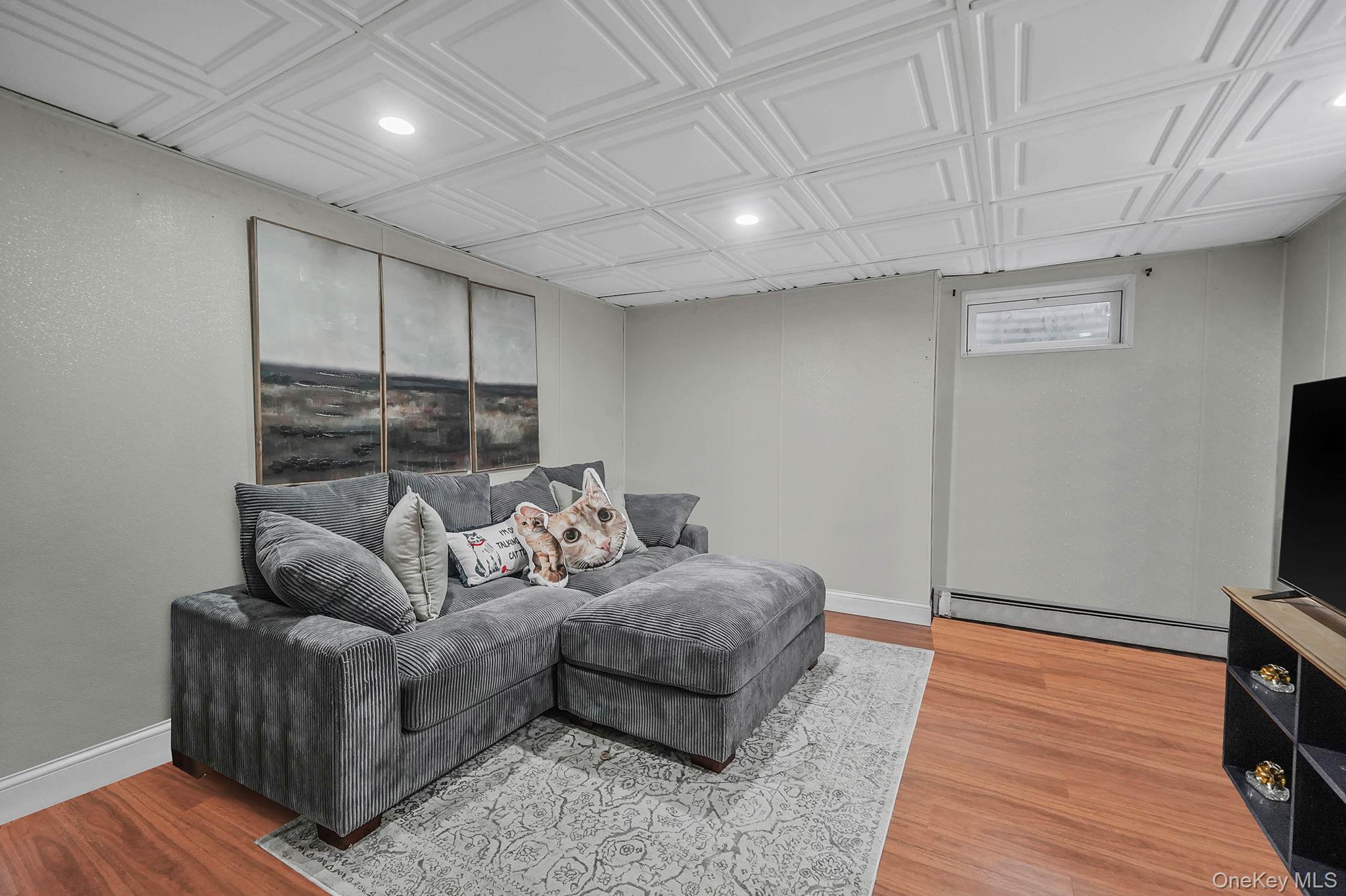 #19 photo, 78 Adirondack Drive, Саффолк ‖ Selden , NY 11784