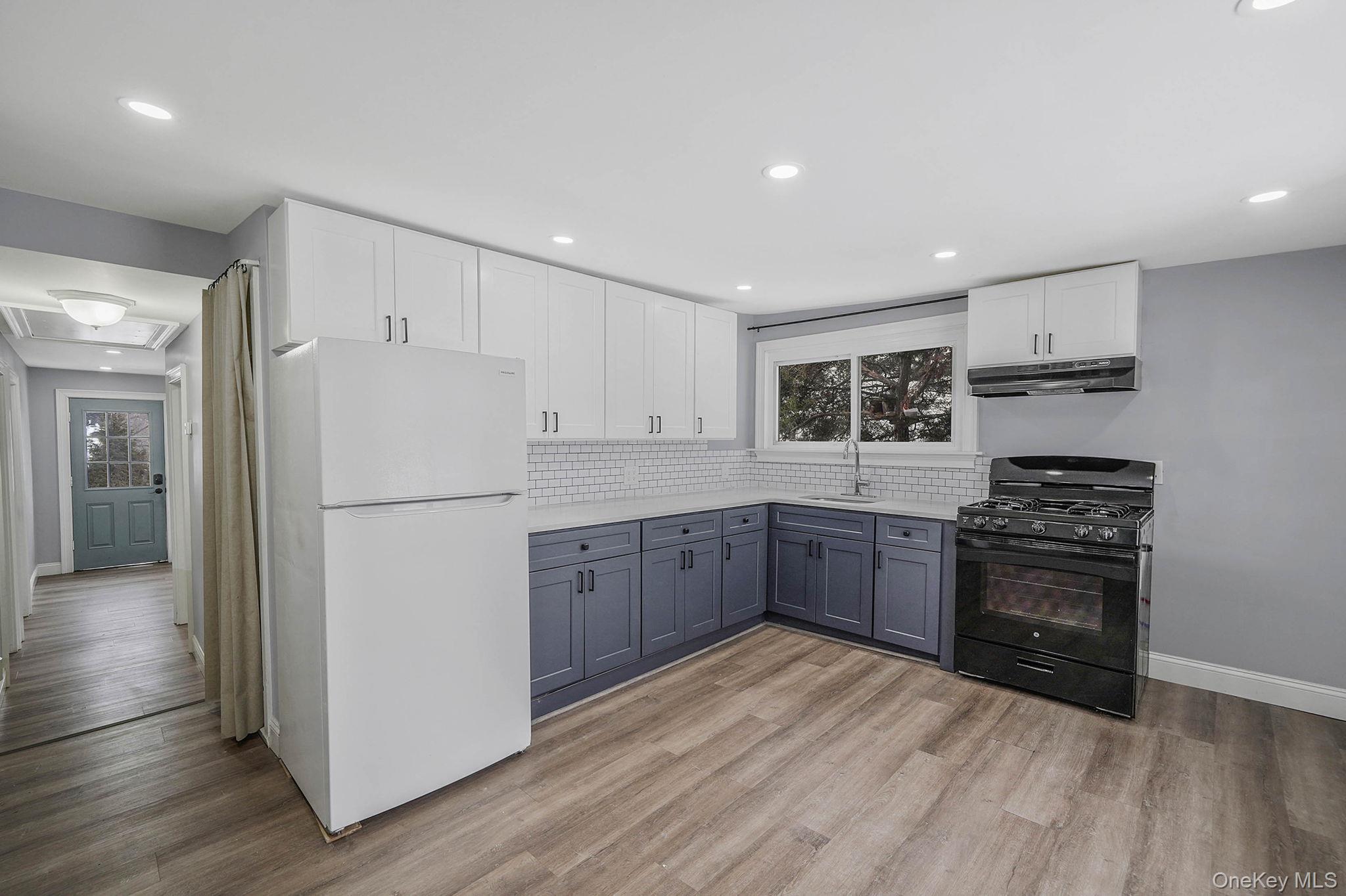 #7 photo, 78 Adirondack Drive, Саффолк ‖ Selden , NY 11784