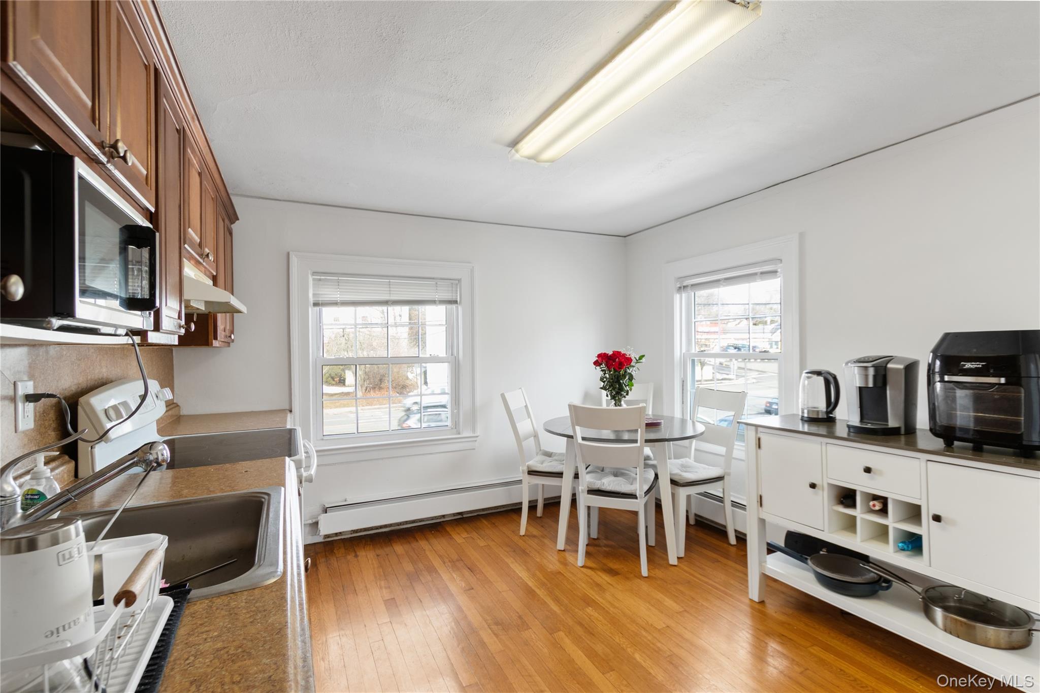 #4 photo, 38 Forest Avenue, ناسو Glen Cove , NY 11542