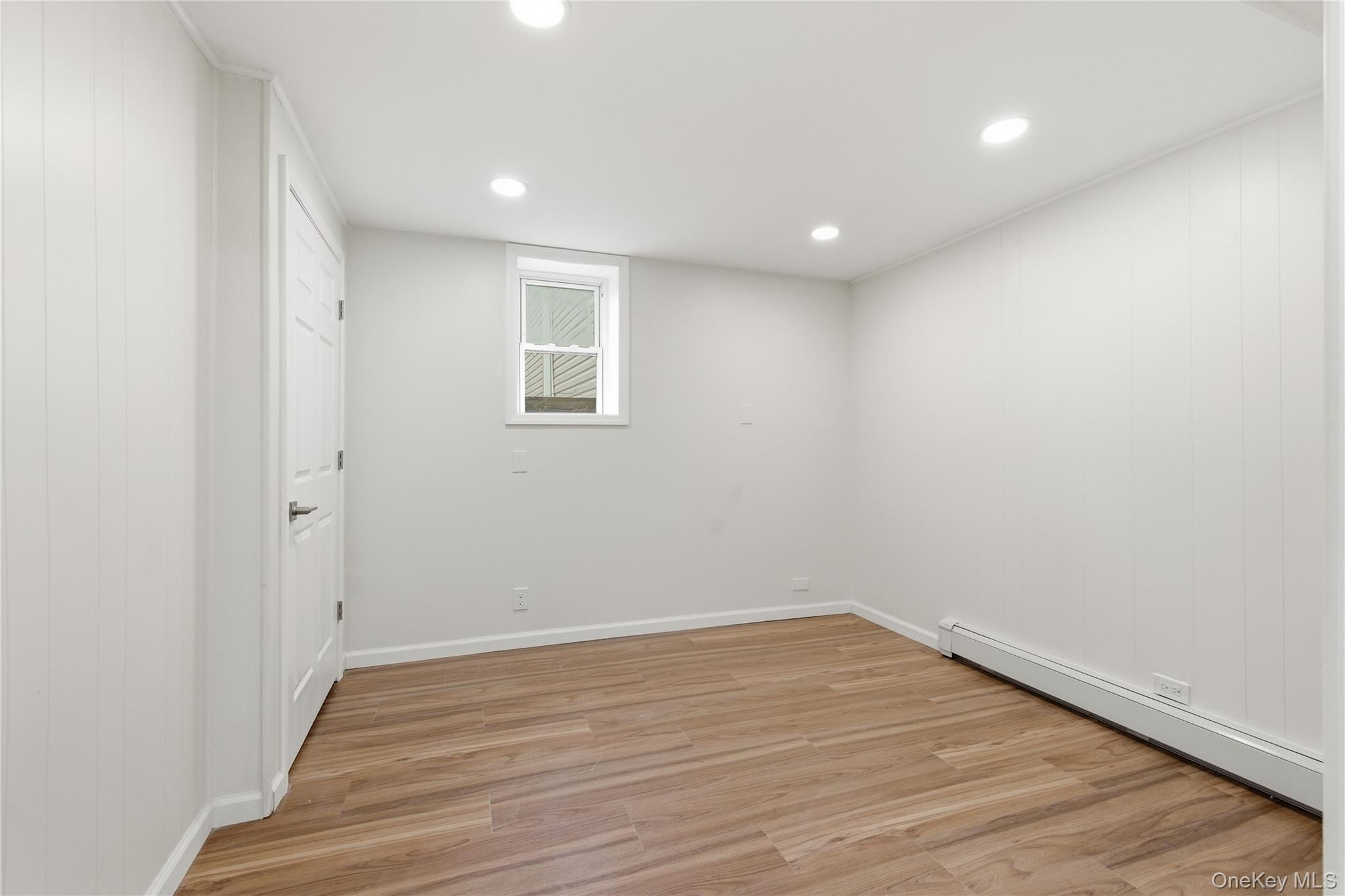 #18 photo, 633 7th Street, West Babylon , NY 11704