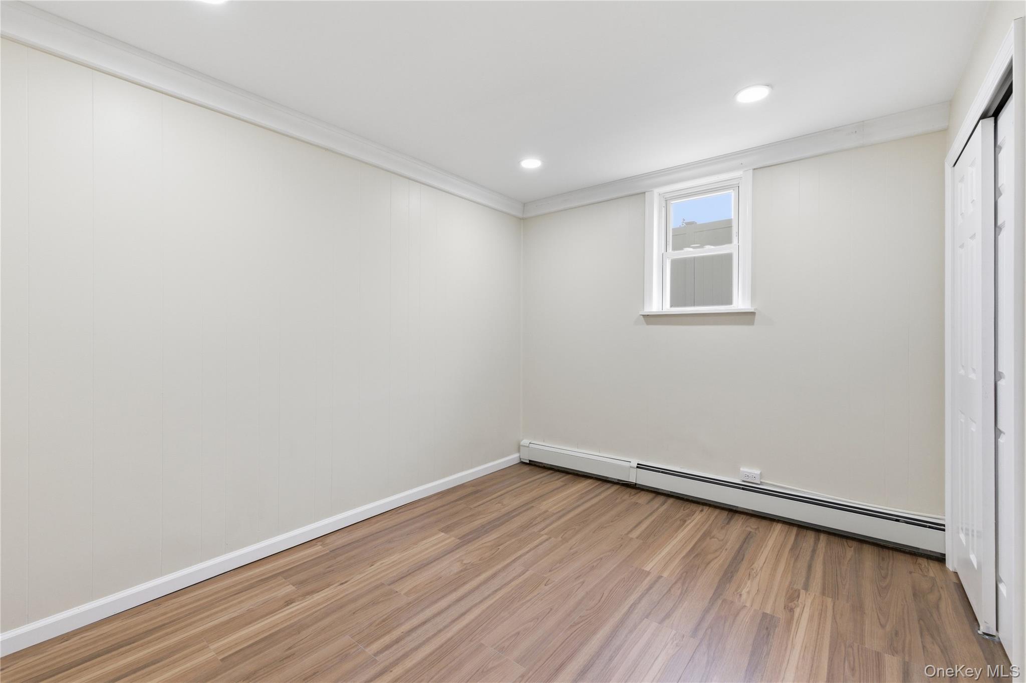 #20 photo, 633 7th Street, West Babylon , NY 11704