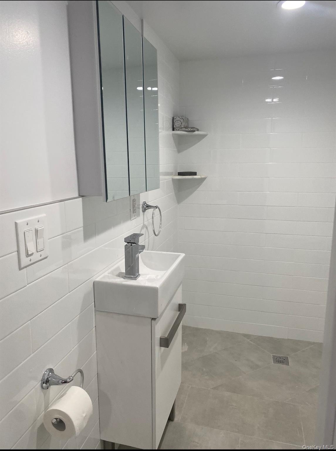 #10 photo, 8117 164th Place, Flushing , NY 11432