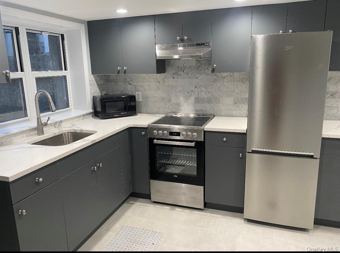 #12 photo, 8117 164th Place, Flushing , NY 11432