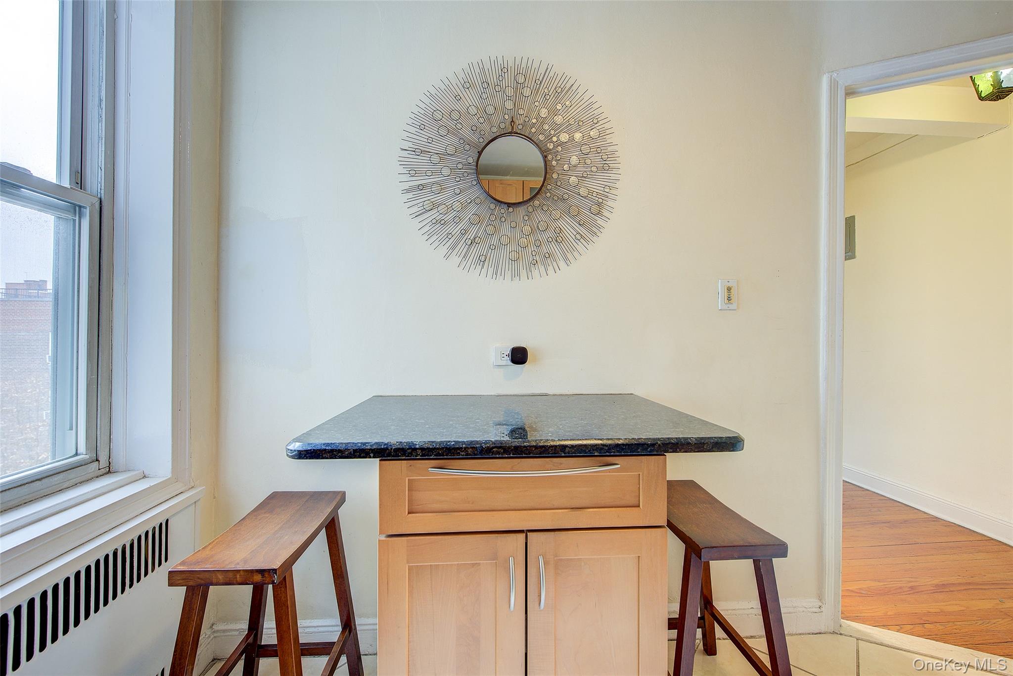 #6 photo, 110-55 72 Road, 皇后区 森林小丘 Forest Hills , NY 11375