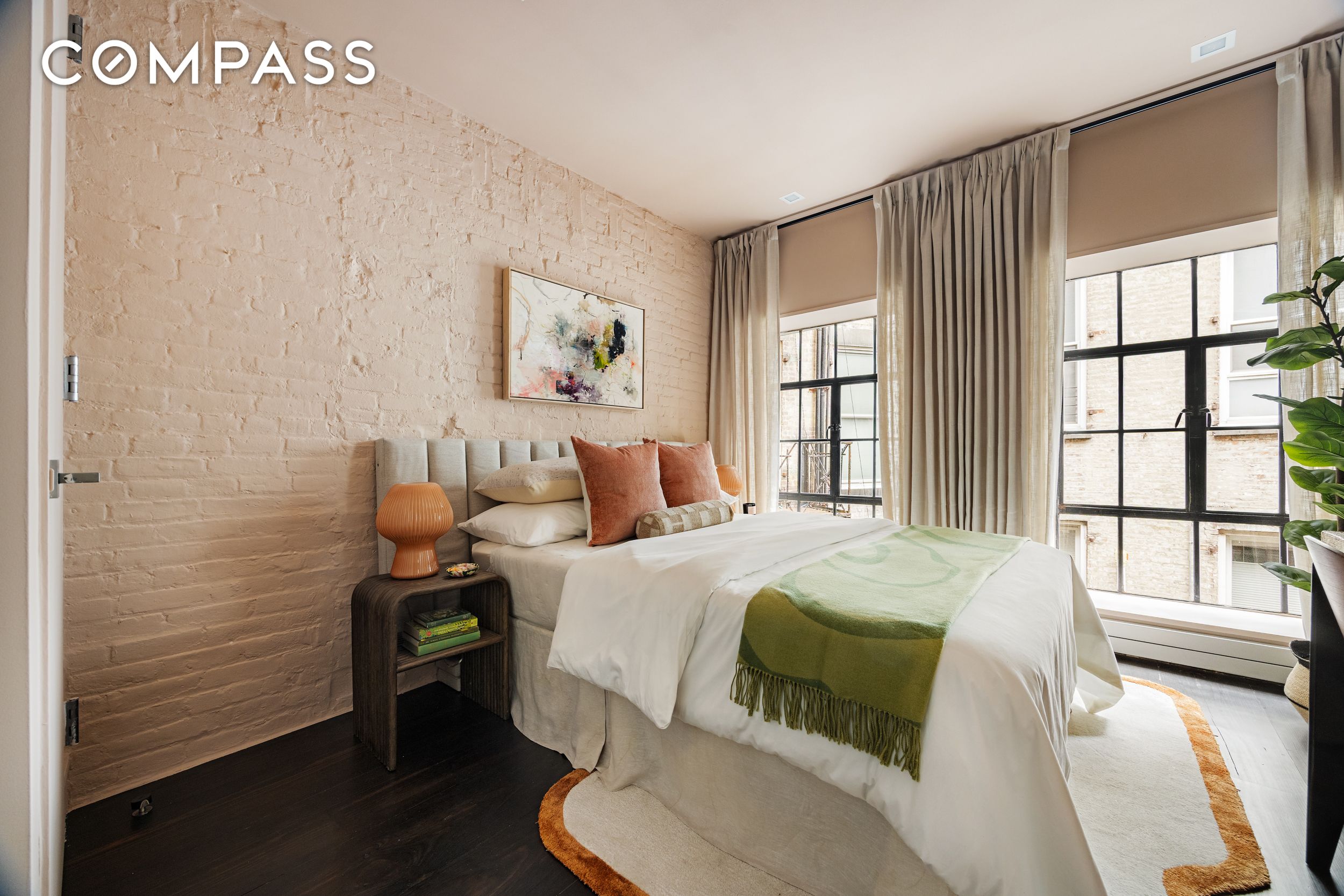 #17 photo, 159 Duane Street, Tribeca , NY 10013