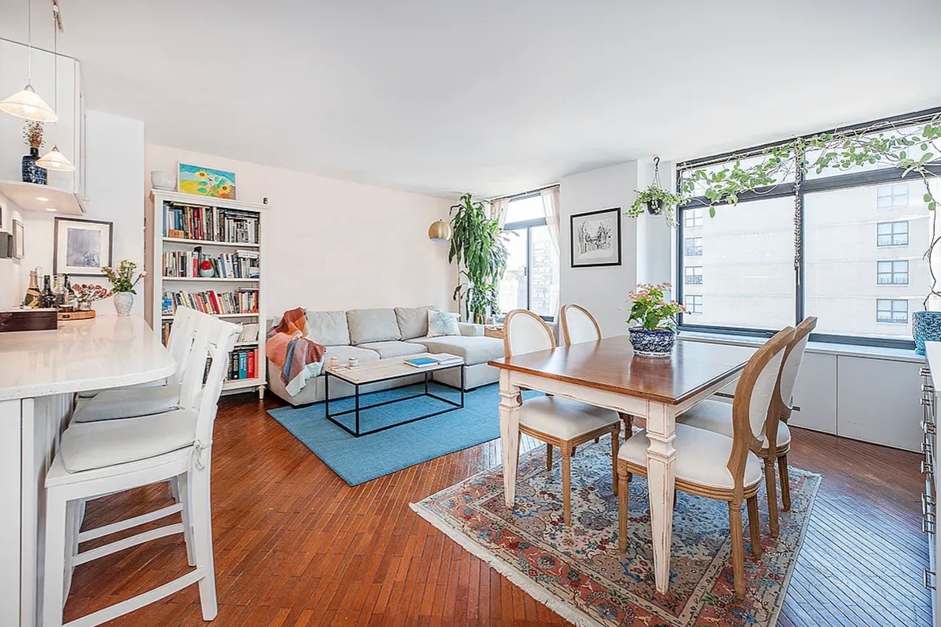 #1 photo, 400 E 70th Street, Upper East Side , NY 10021