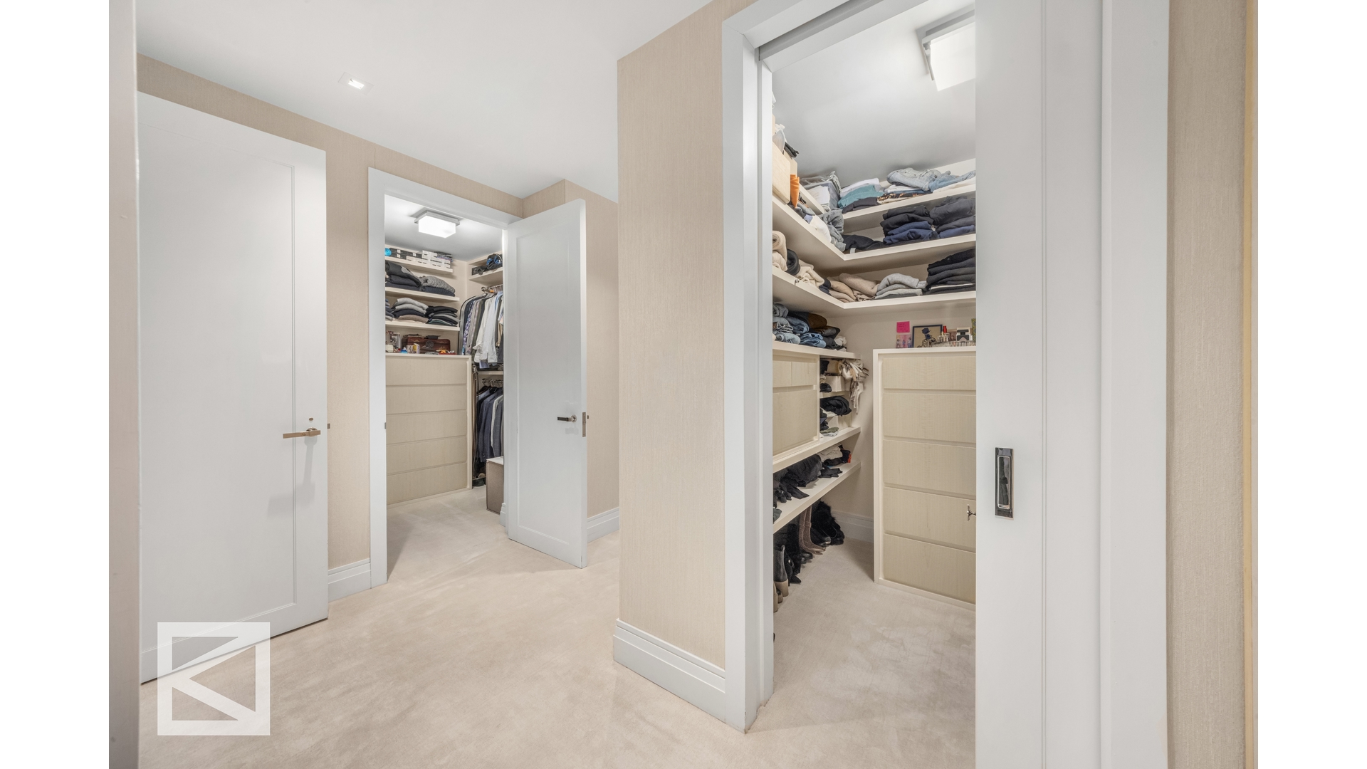 #18 photo, 90 E END Avenue, Yorkville , NY 10028