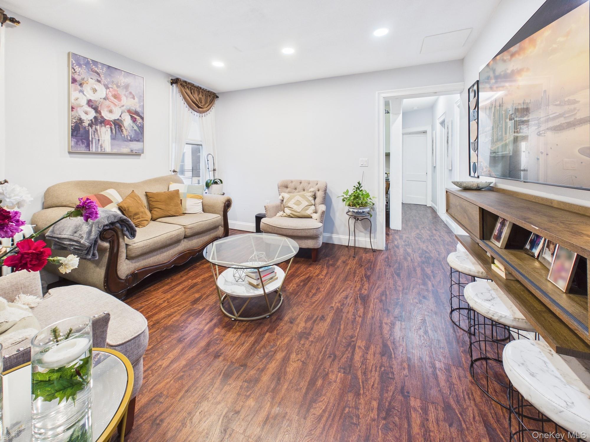 #15 photo, 623 Baker Avenue, Bronx , NY 10460