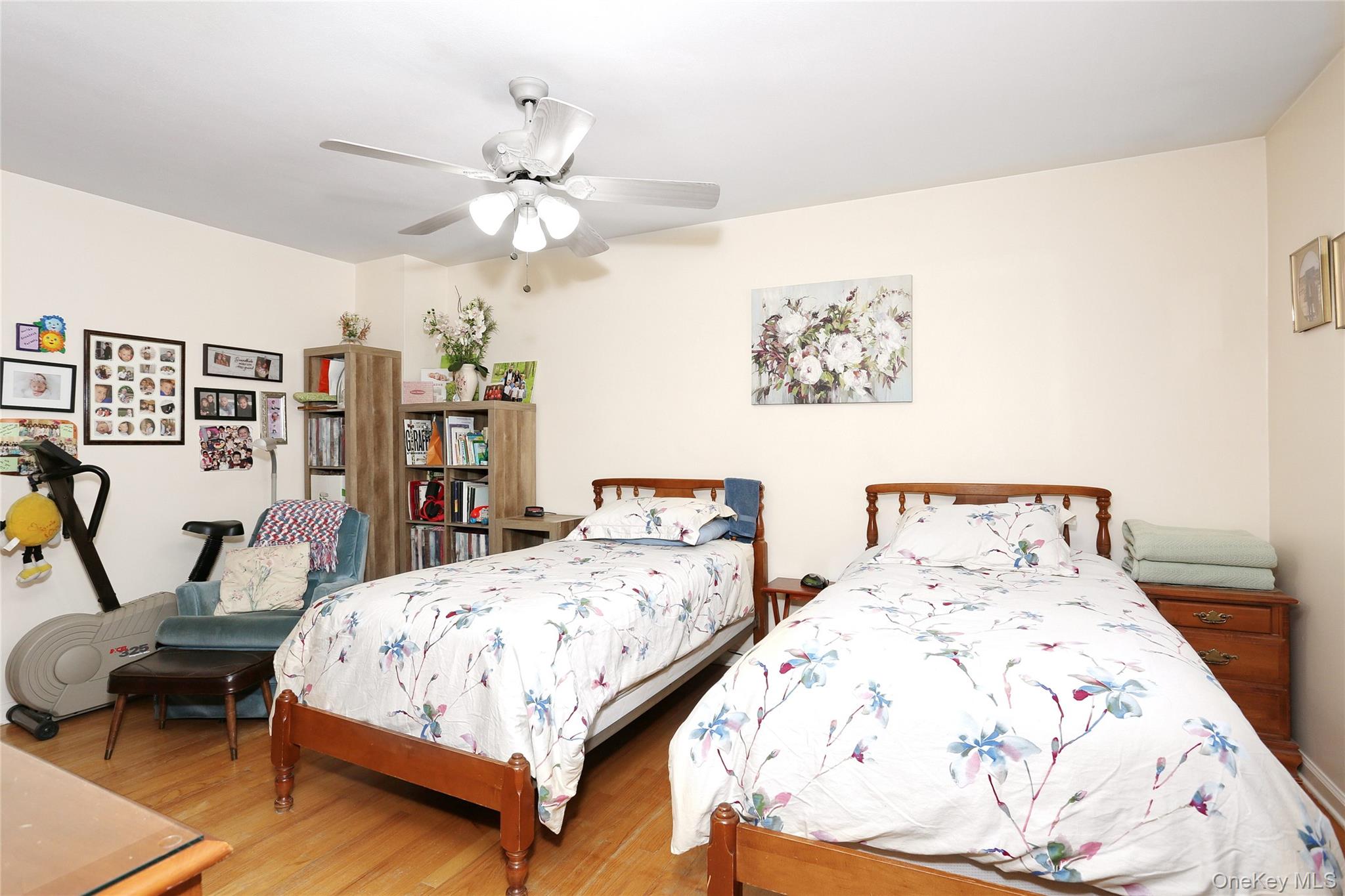 #19 photo, 277 Saddle River Road, Airmont , NY 10952