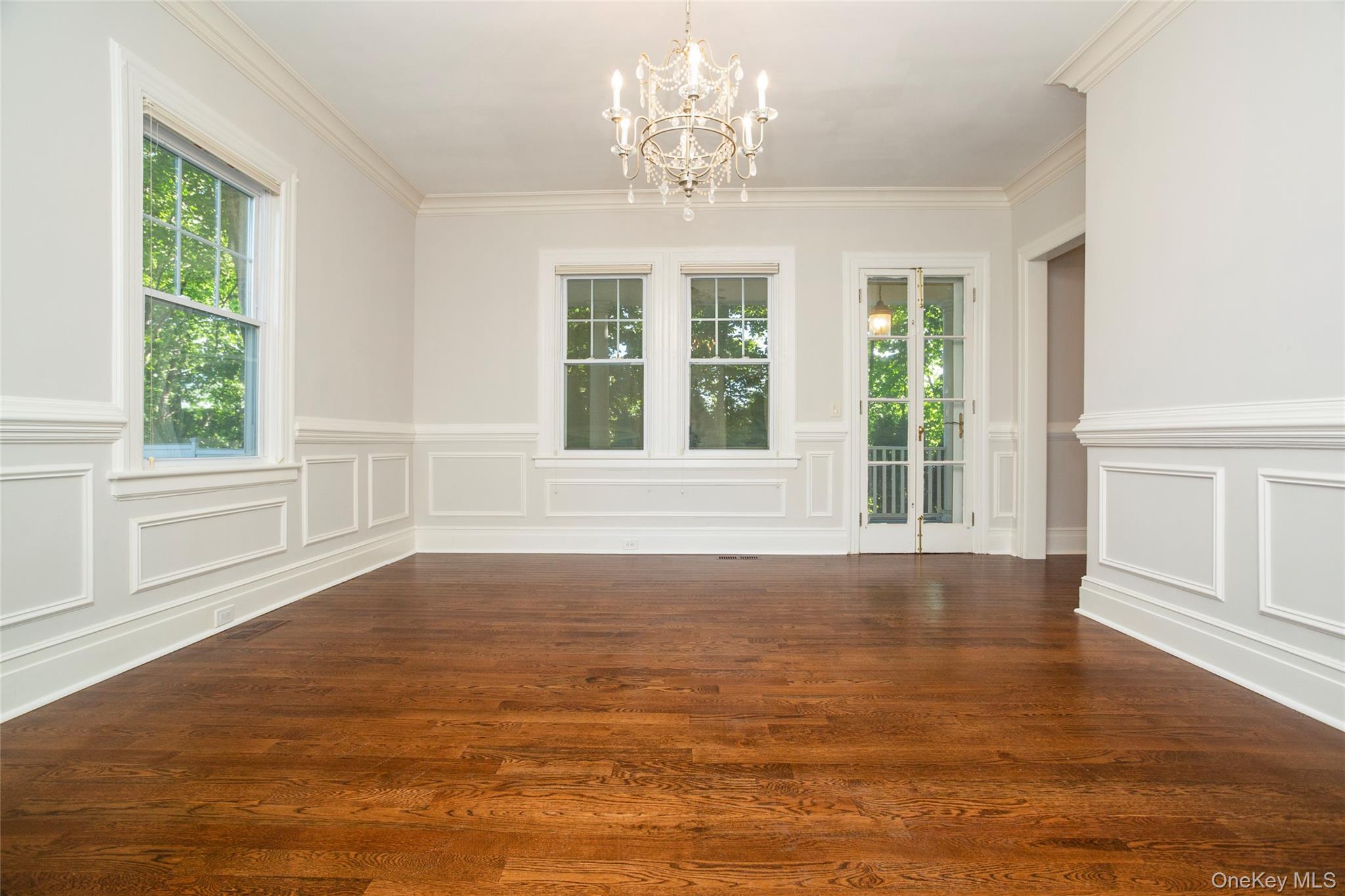 #11 photo, 309 Milbank Avenue, Greenwich , CT 06830