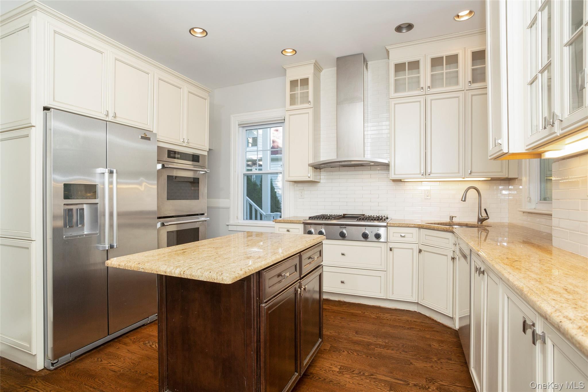 #12 photo, 309 Milbank Avenue, Greenwich , CT 06830