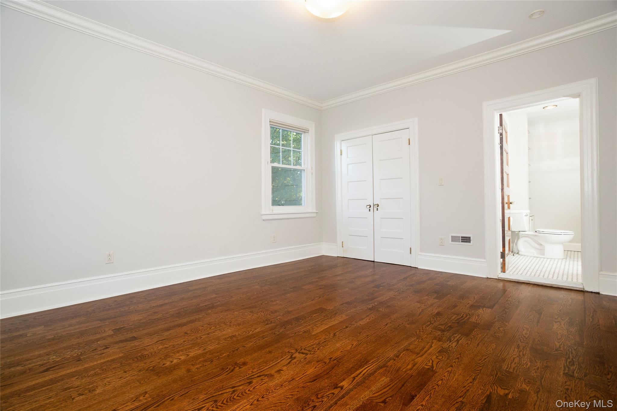 #18 photo, 309 Milbank Avenue, Greenwich , CT 06830