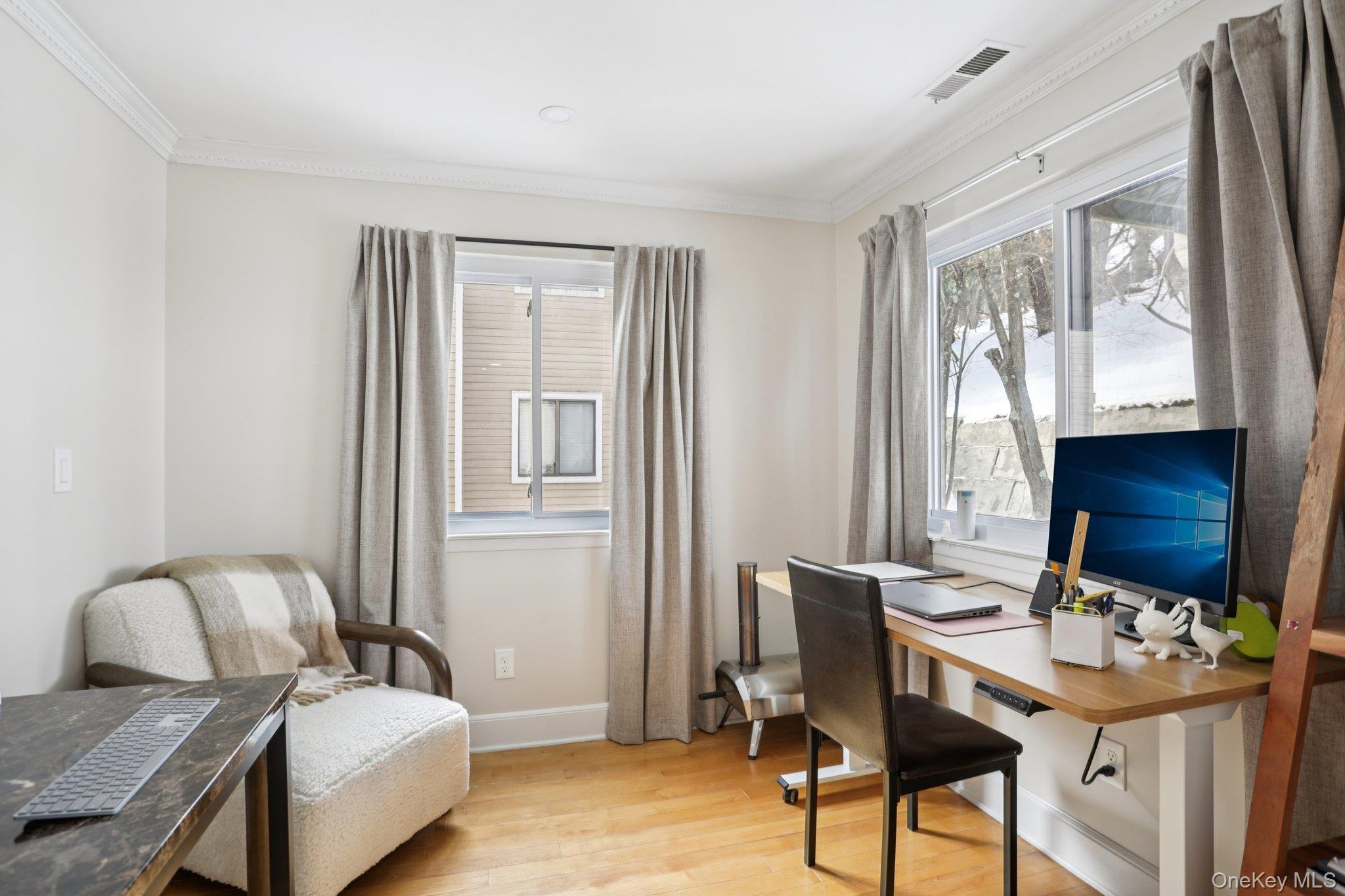 #13 photo, 168 Birchwood Close, Chappaqua , NY 10514